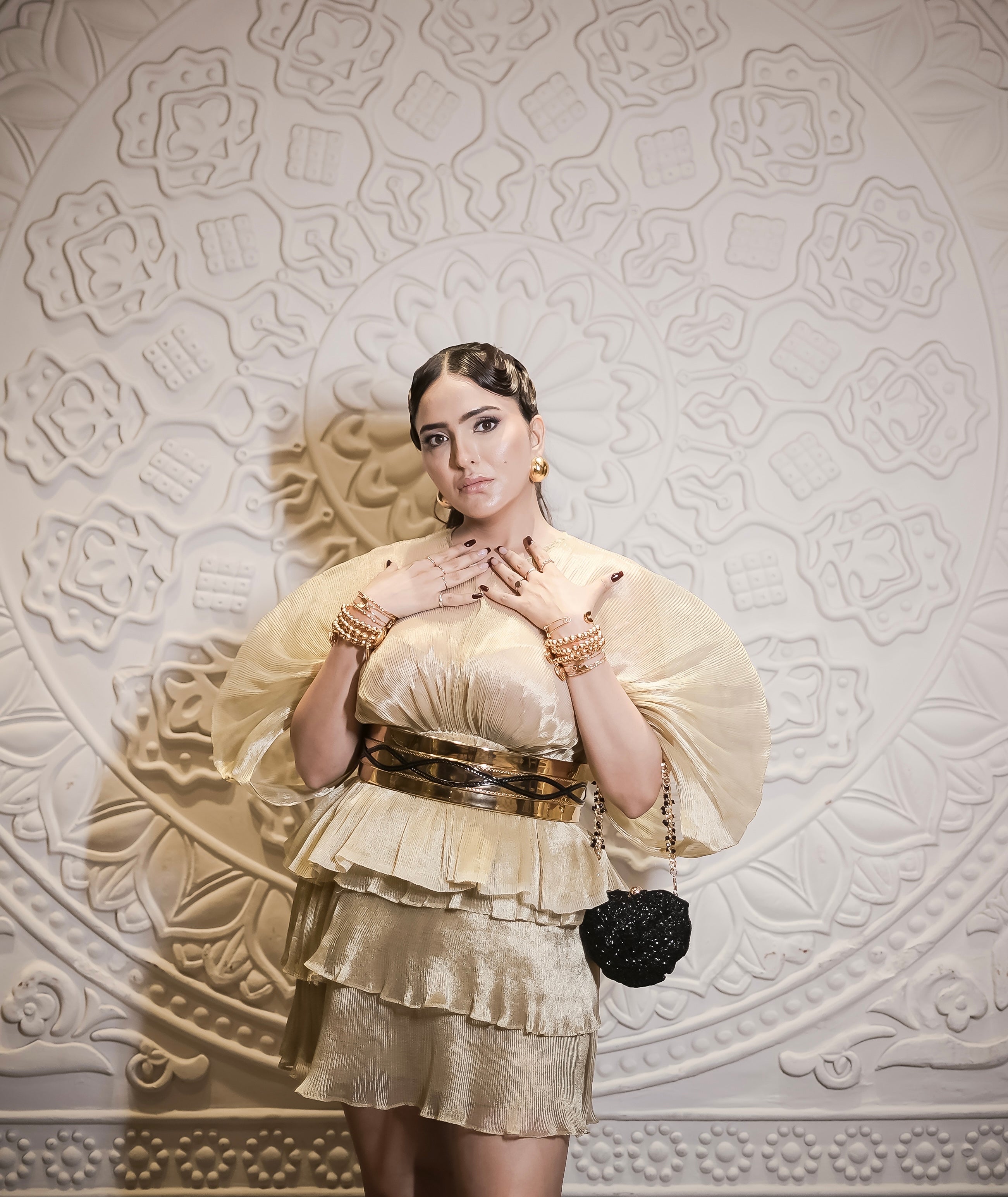 Illusion Thick Rose Gold Belt with black wavy details