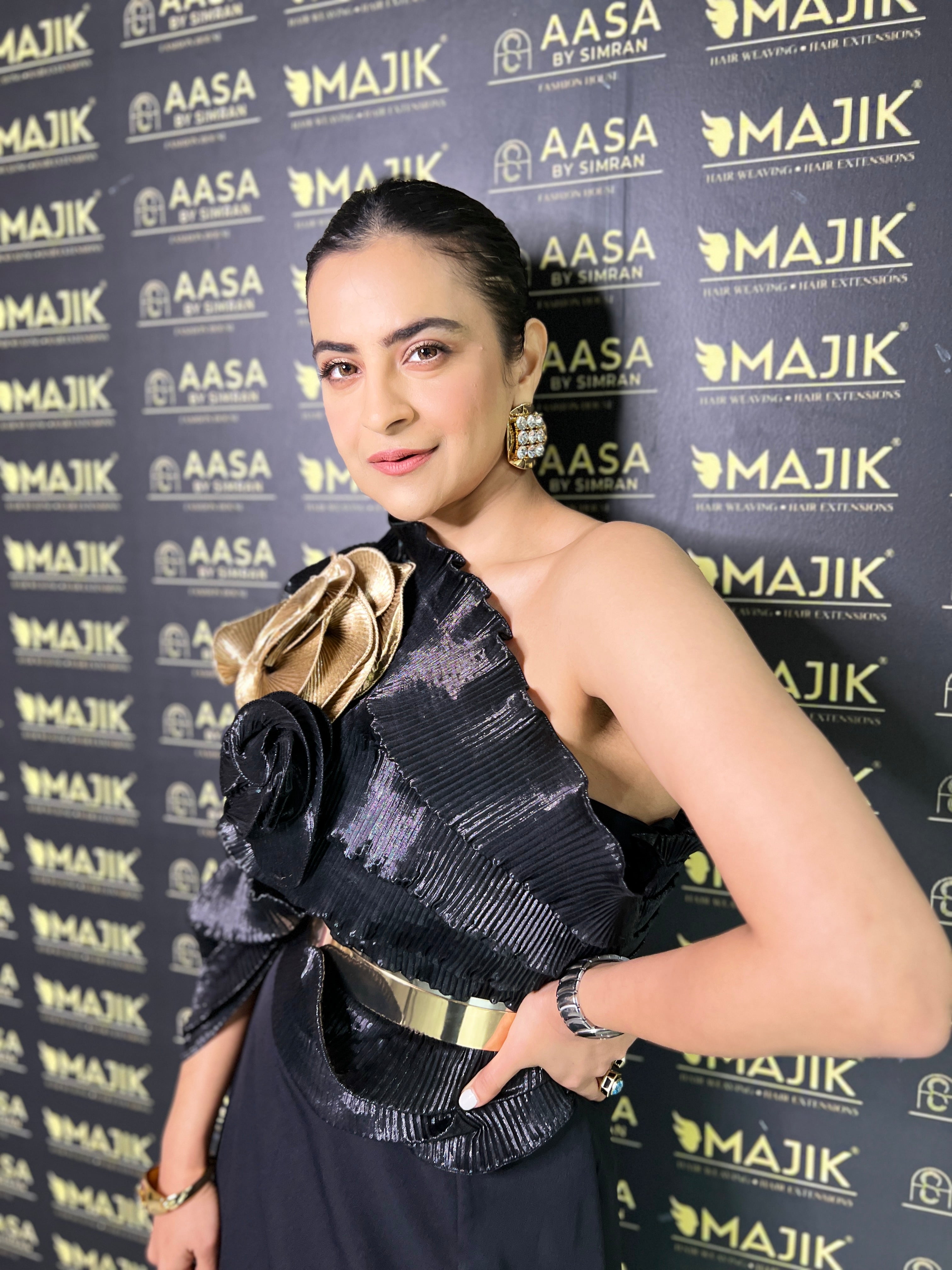 Black shimmer short Multidrape dress