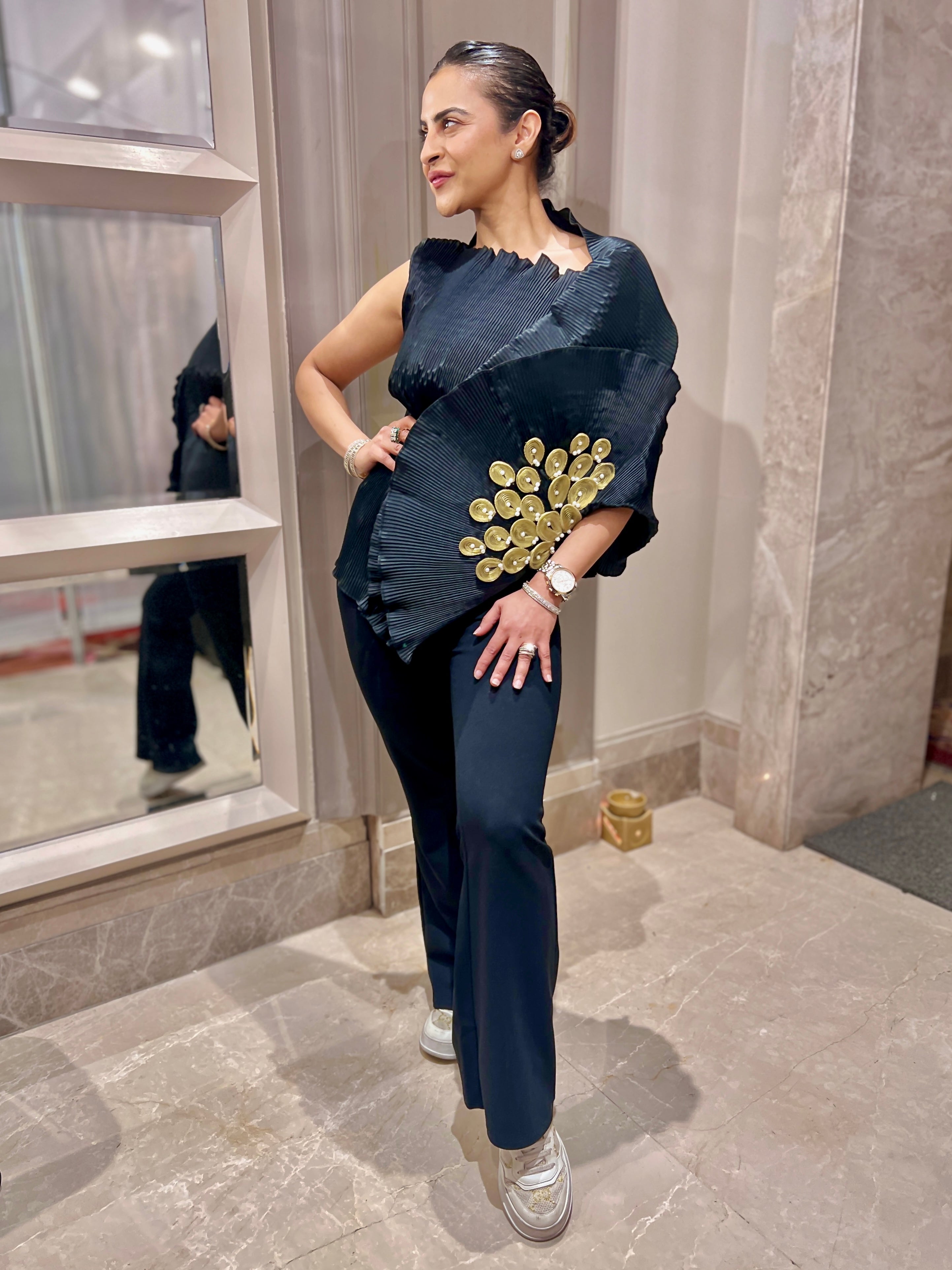 Black lunar bloom set