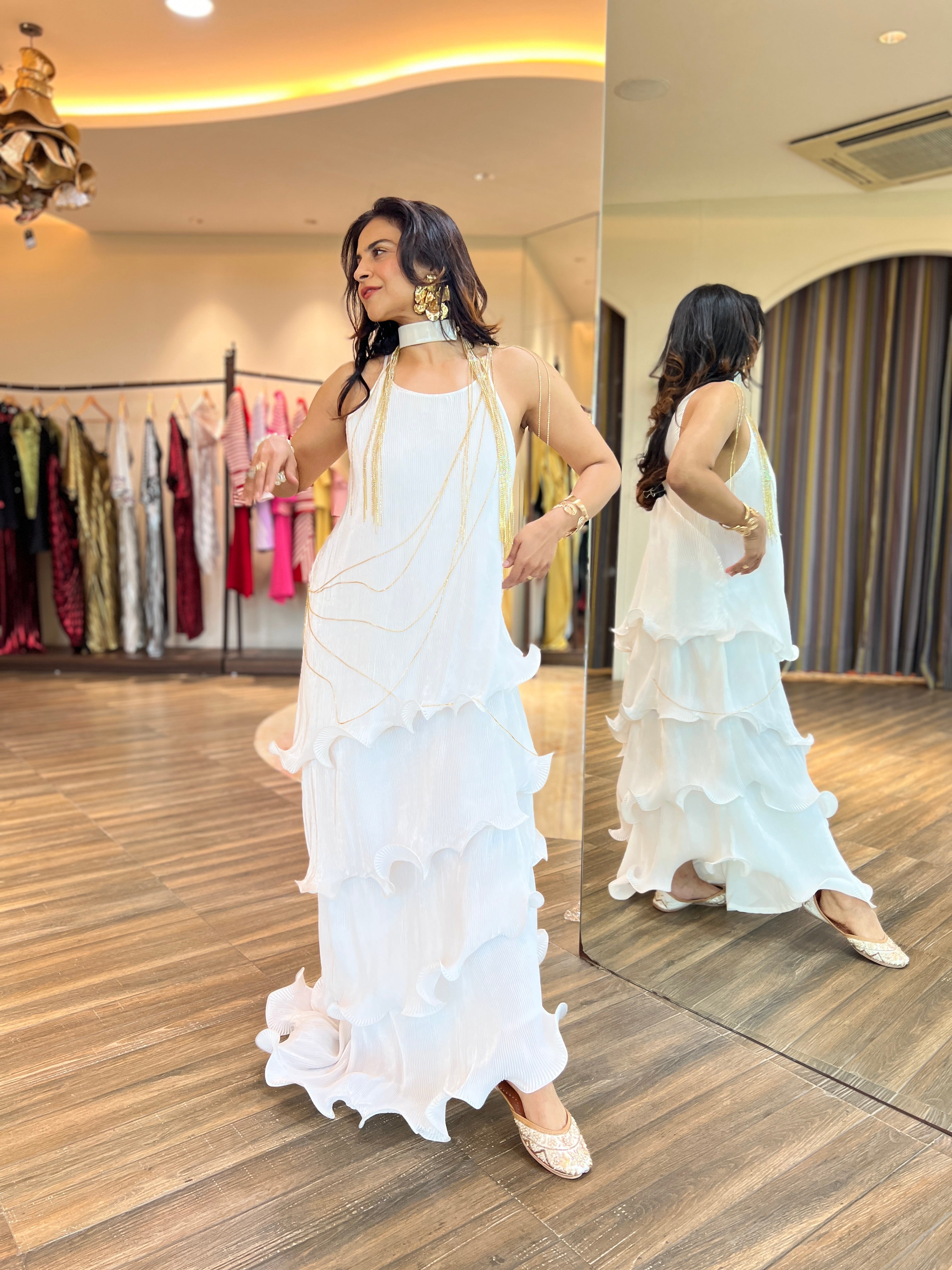 Long ruffle dress in ivory