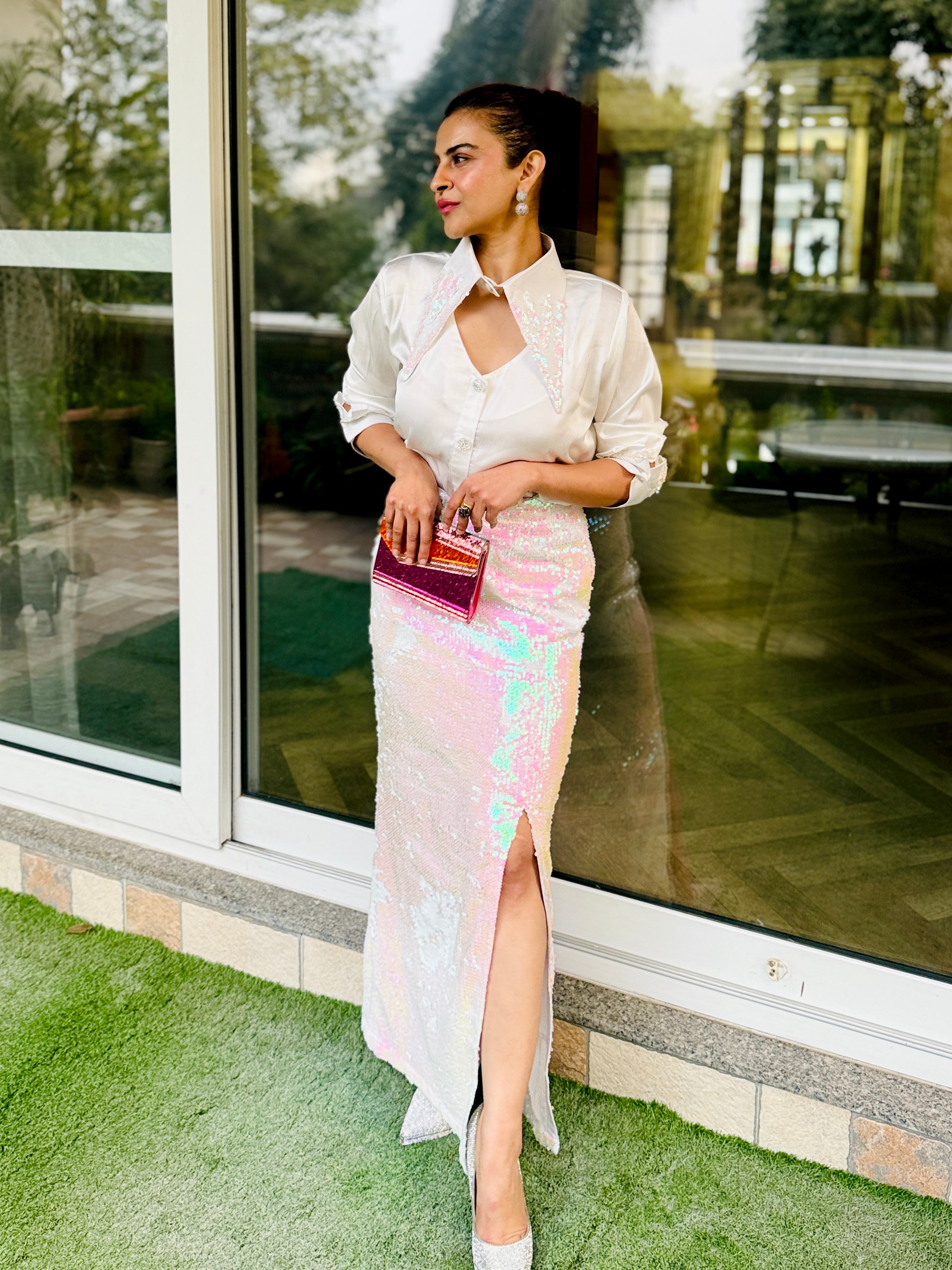 Pearl chrome Set in Chromatic White