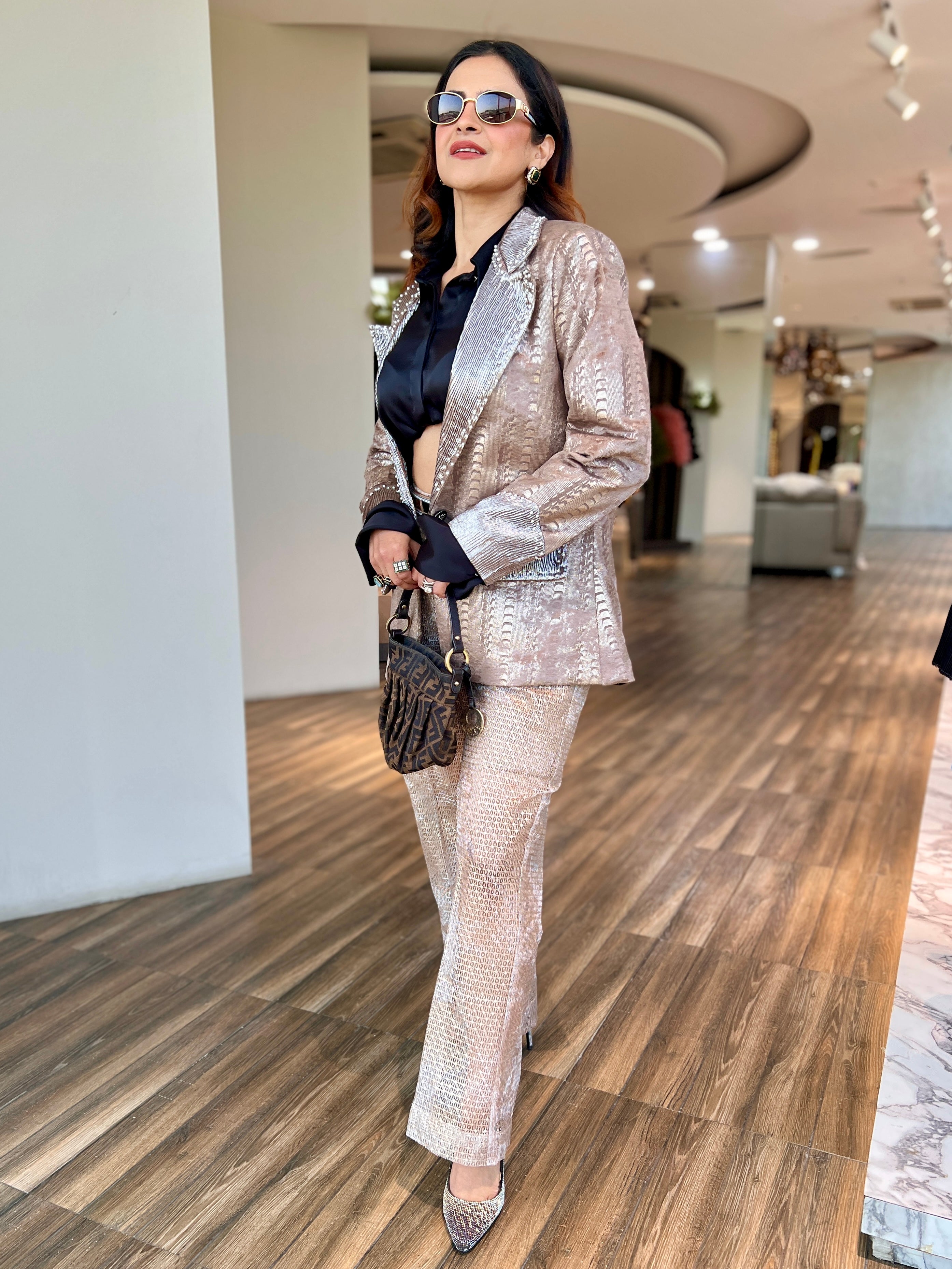 Champagne muse jacquard power blazer