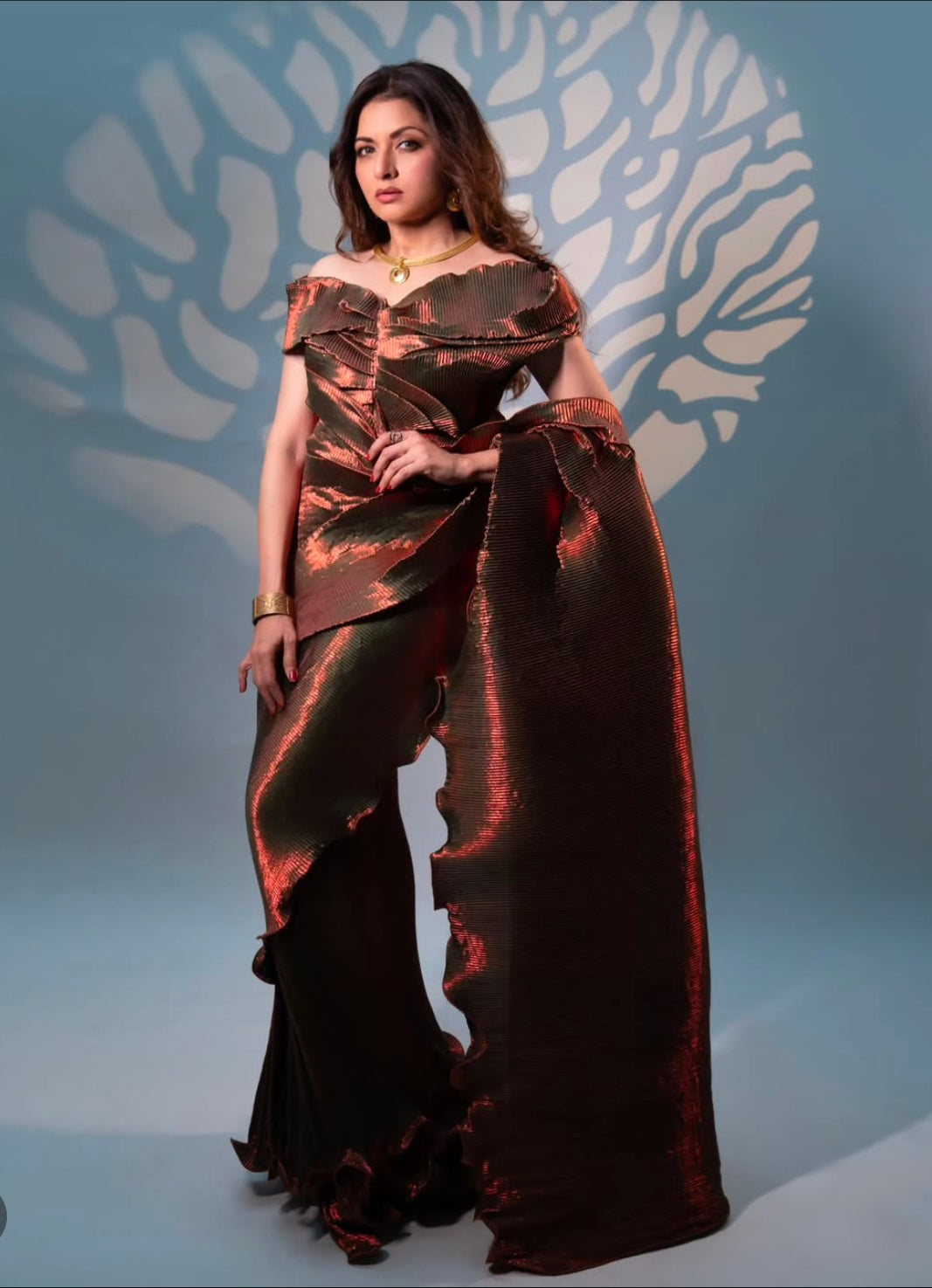 Green rosewood pre draped shimmer silk saree