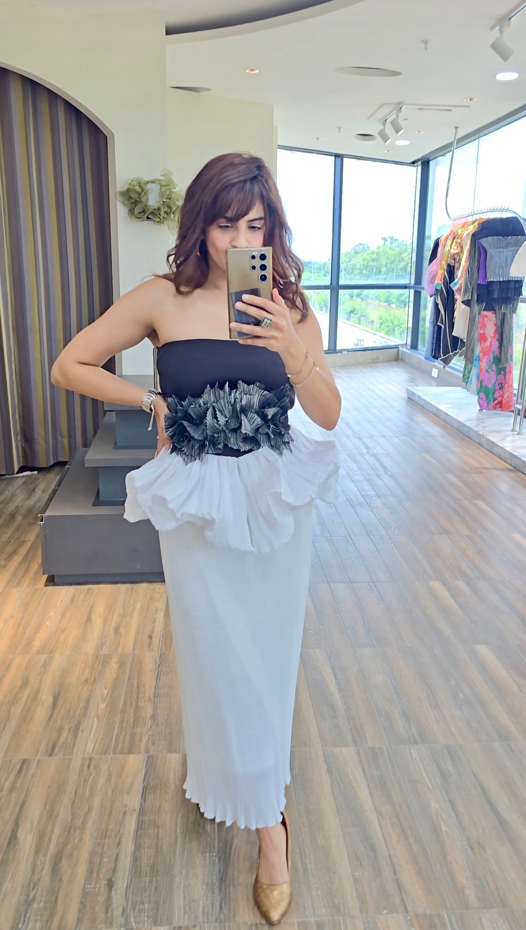 Peplum tube top in black