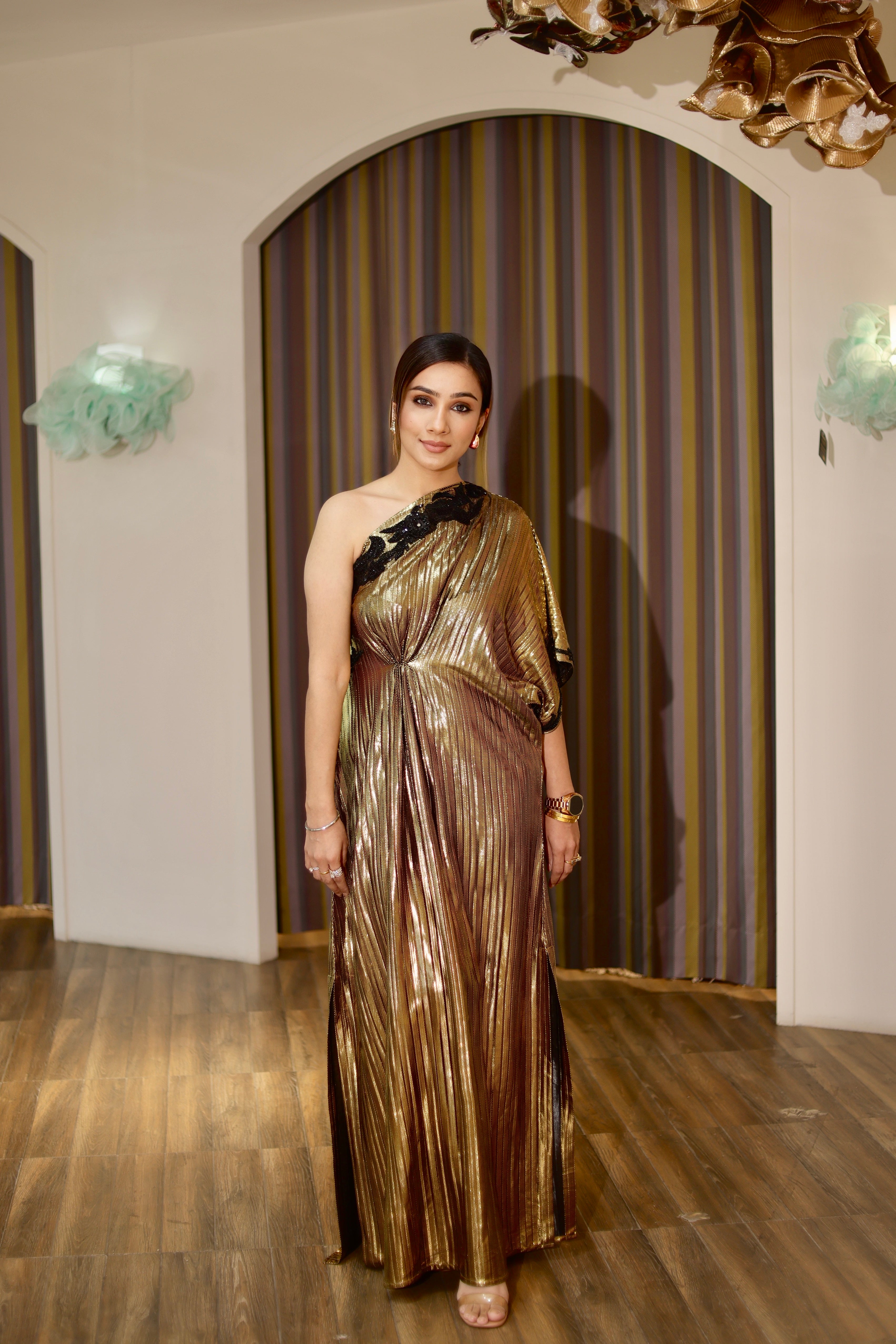 Renaissance gold drape kaftan