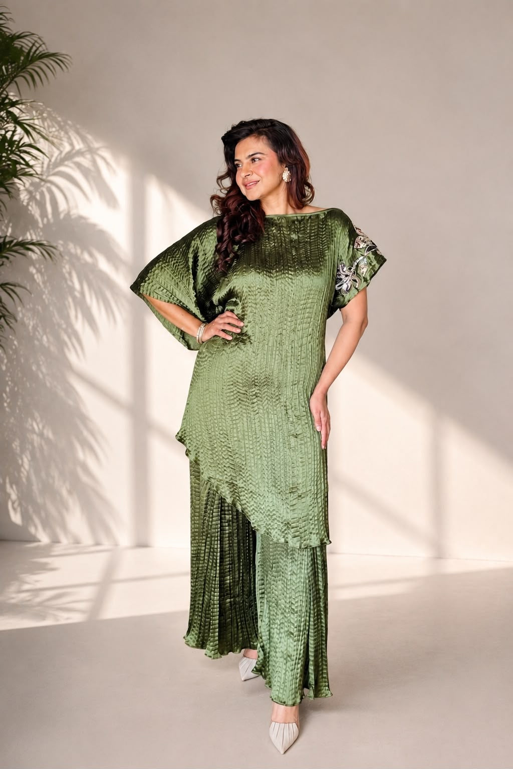 Olive Embroidered Pants set in Olive