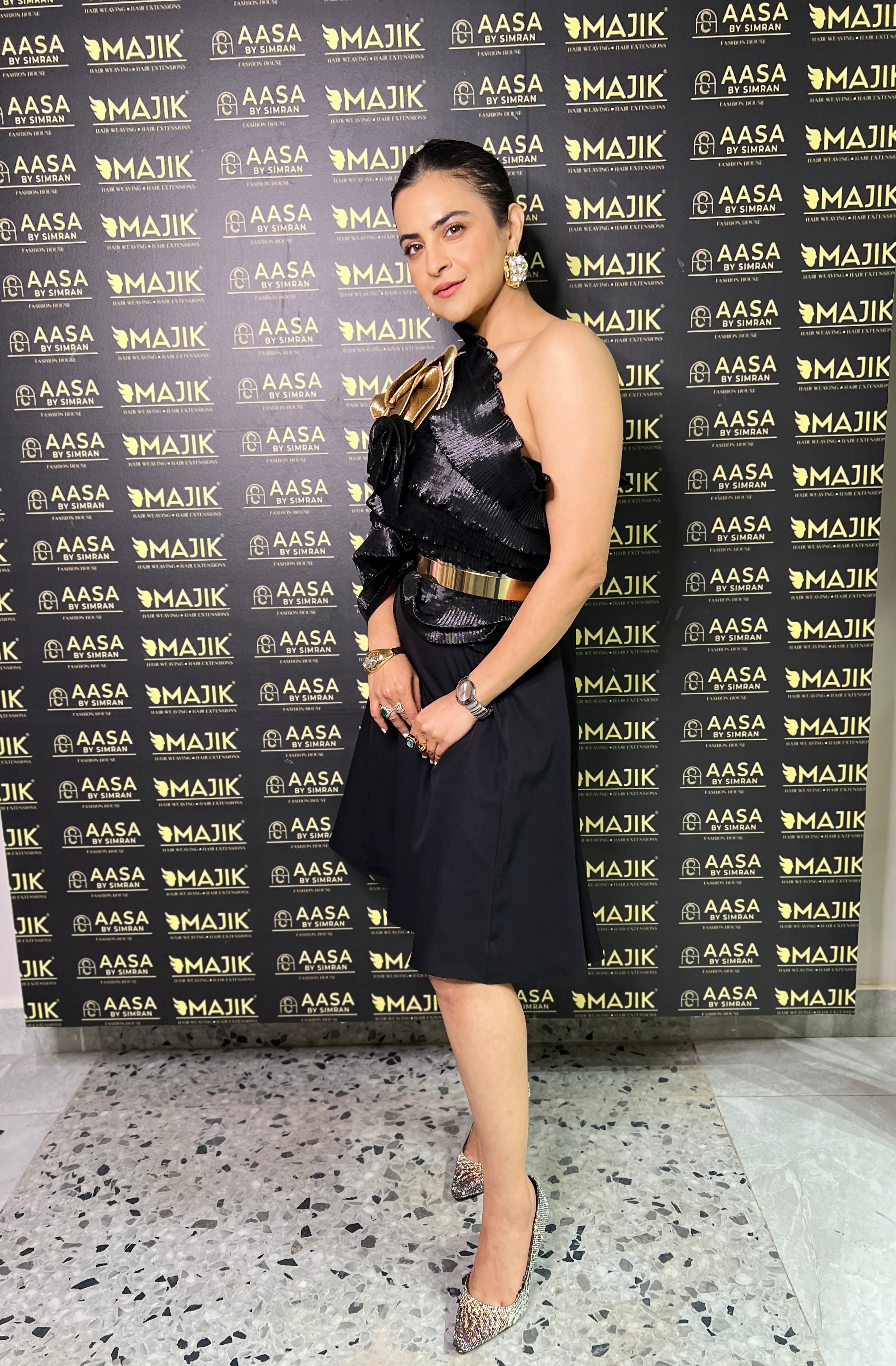 Black shimmer short Multidrape dress