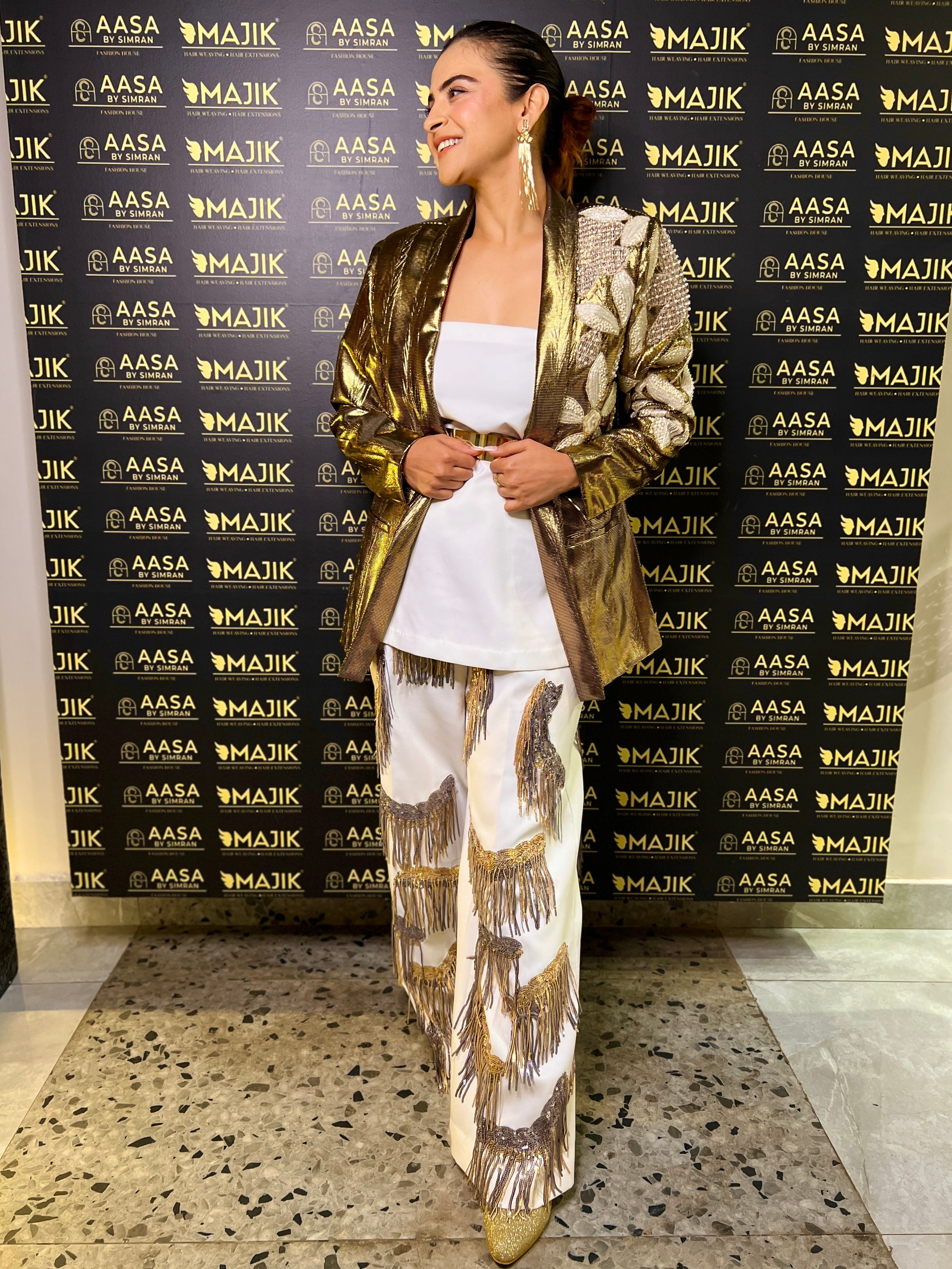 Renaissance white Gold glaze power blazer