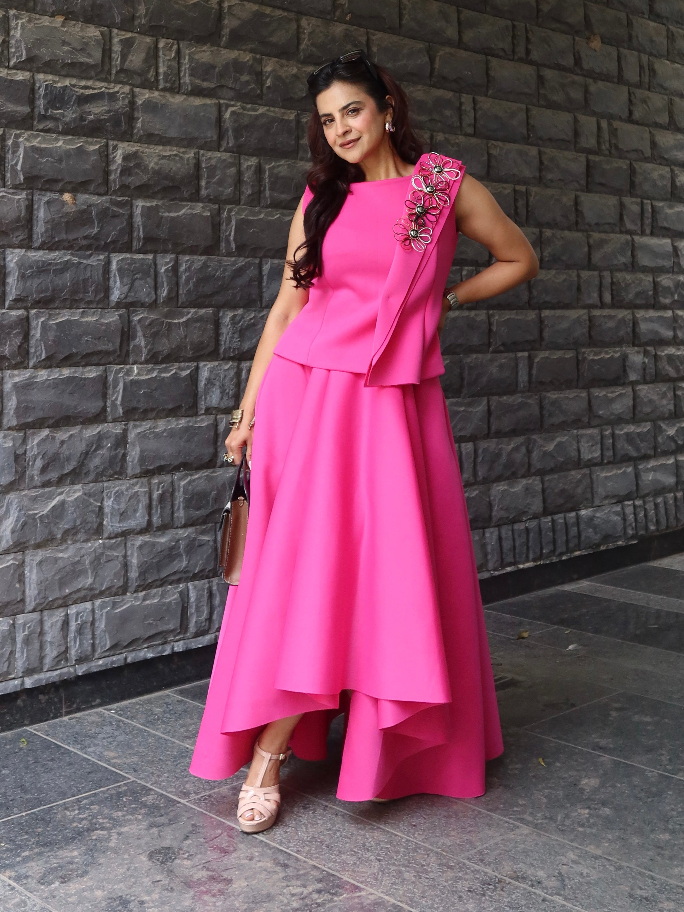 Embroidered Overlay Hi-Low Skrit set in Pink