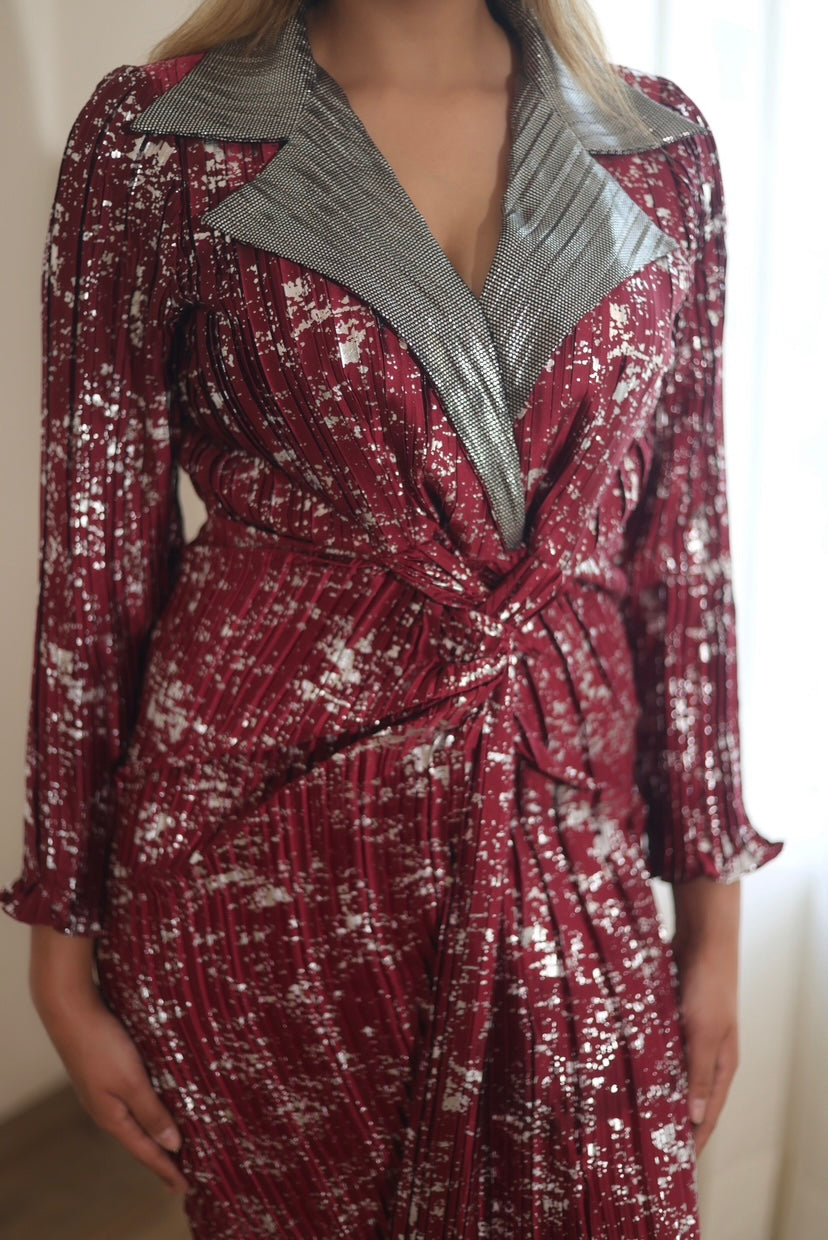 Cranberry Knot Dress in Maroon