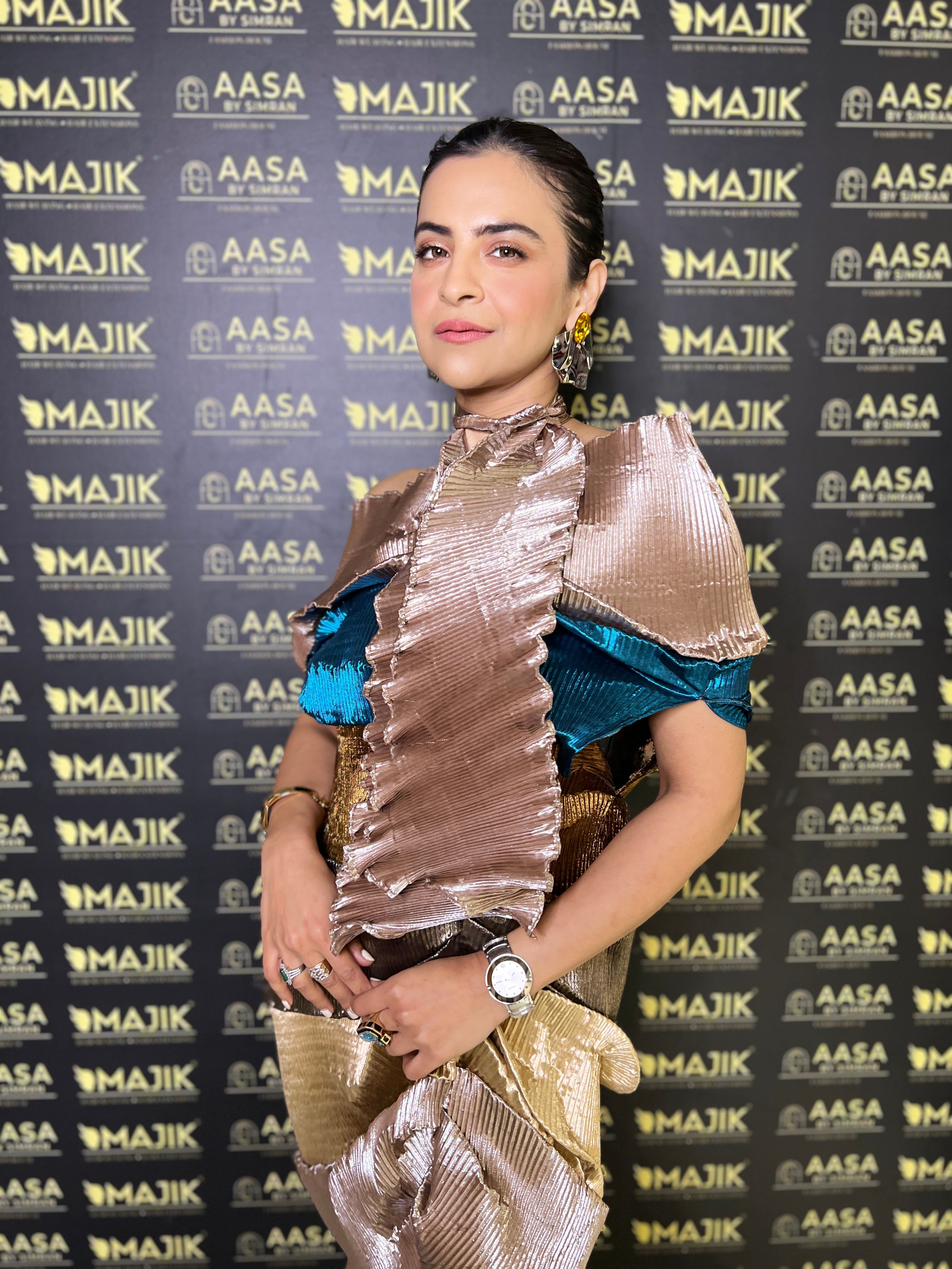 Gold ocean Swirl Dress in Multicolor