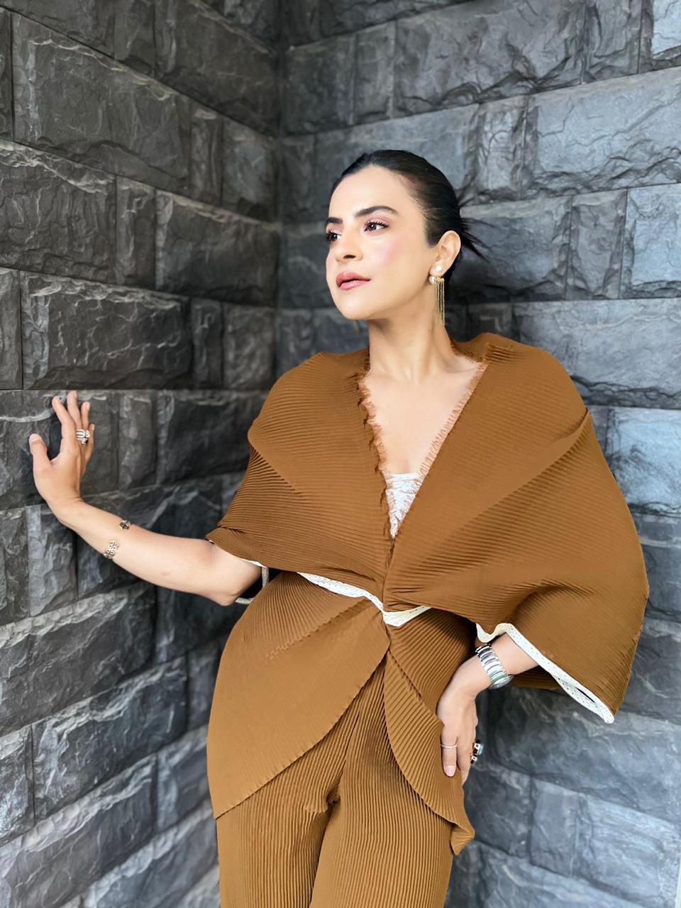 Cover up Co-Ord sets in Amber