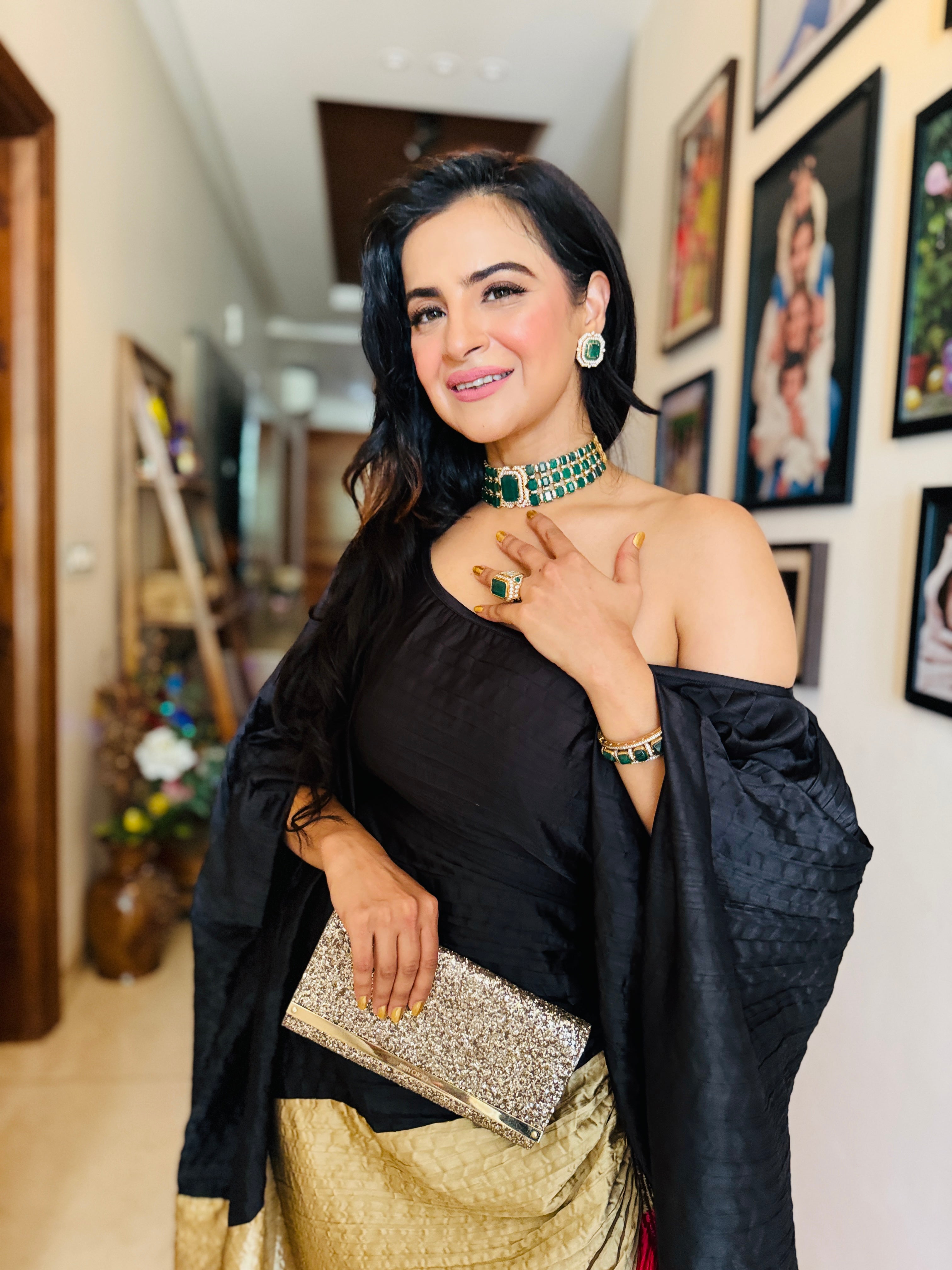 Black ruby ruched kaftan