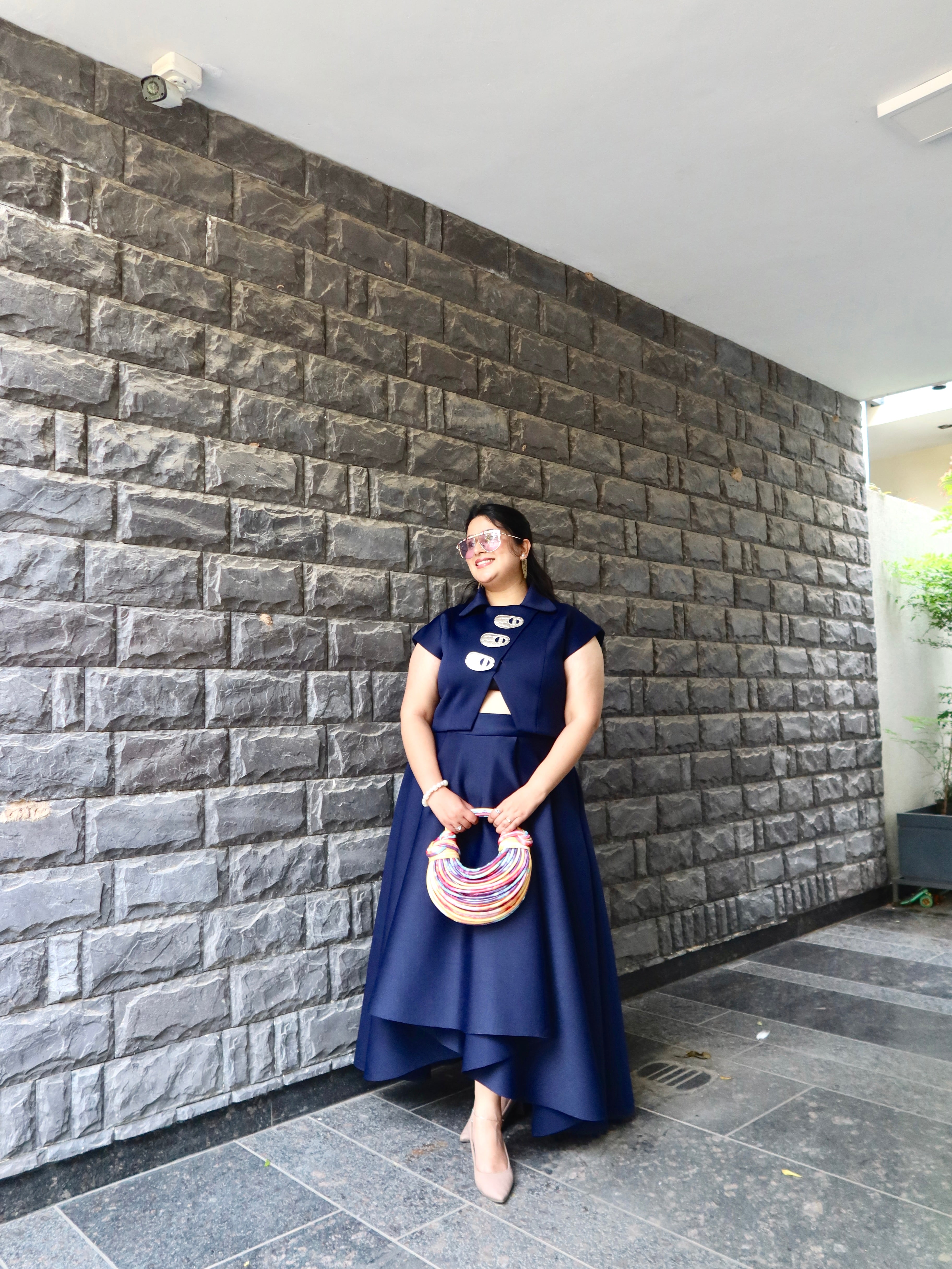 Crest Hi-Low Skirt Set in Navy Blue