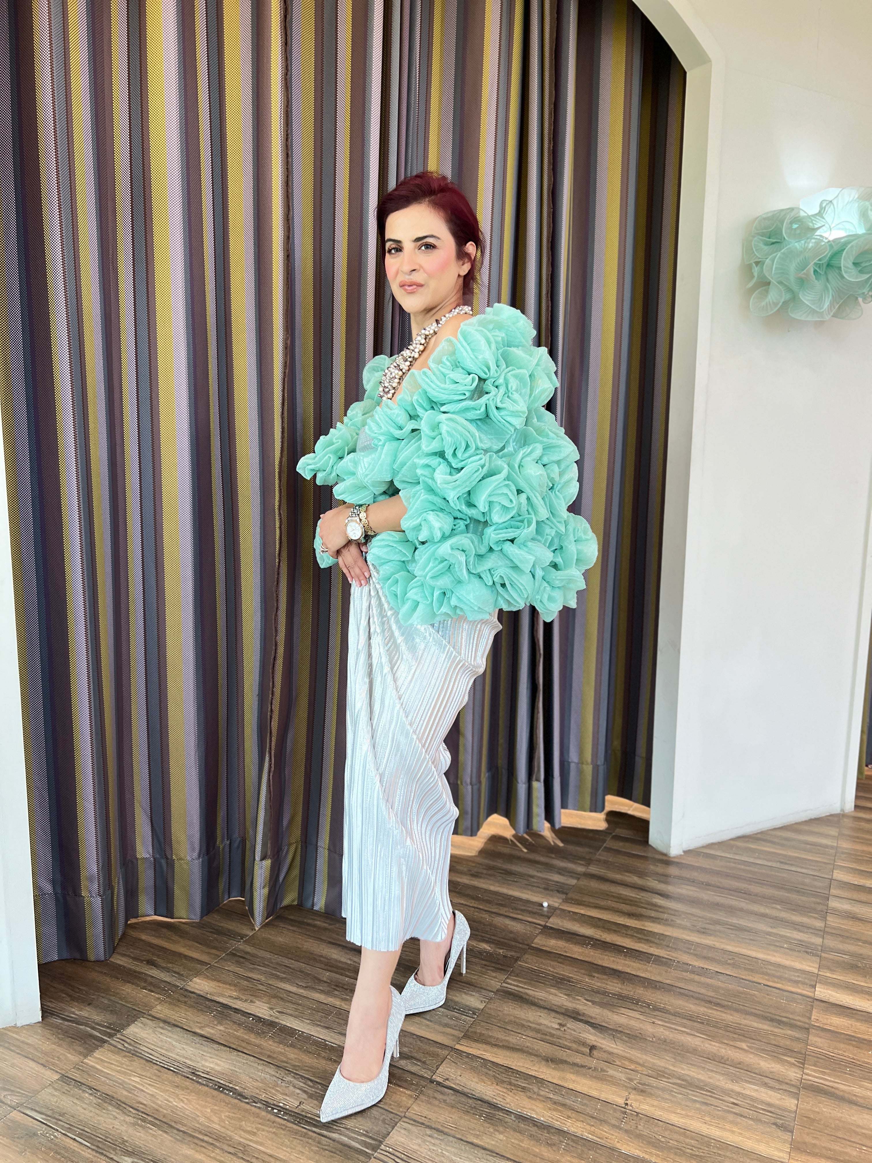 Sea Ripple Cape Set in Dirty blue and Pearl white