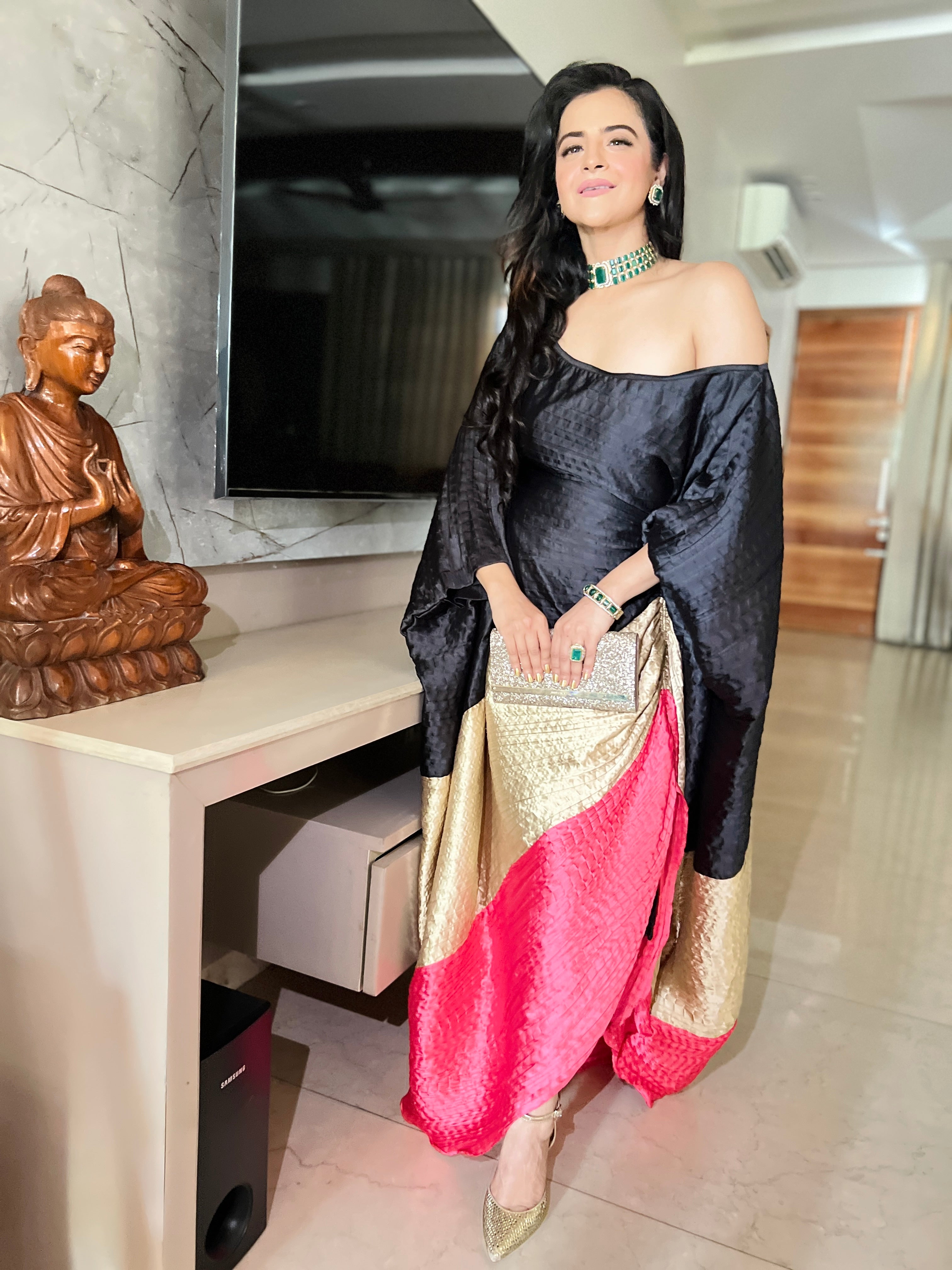 Black ruby ruched kaftan