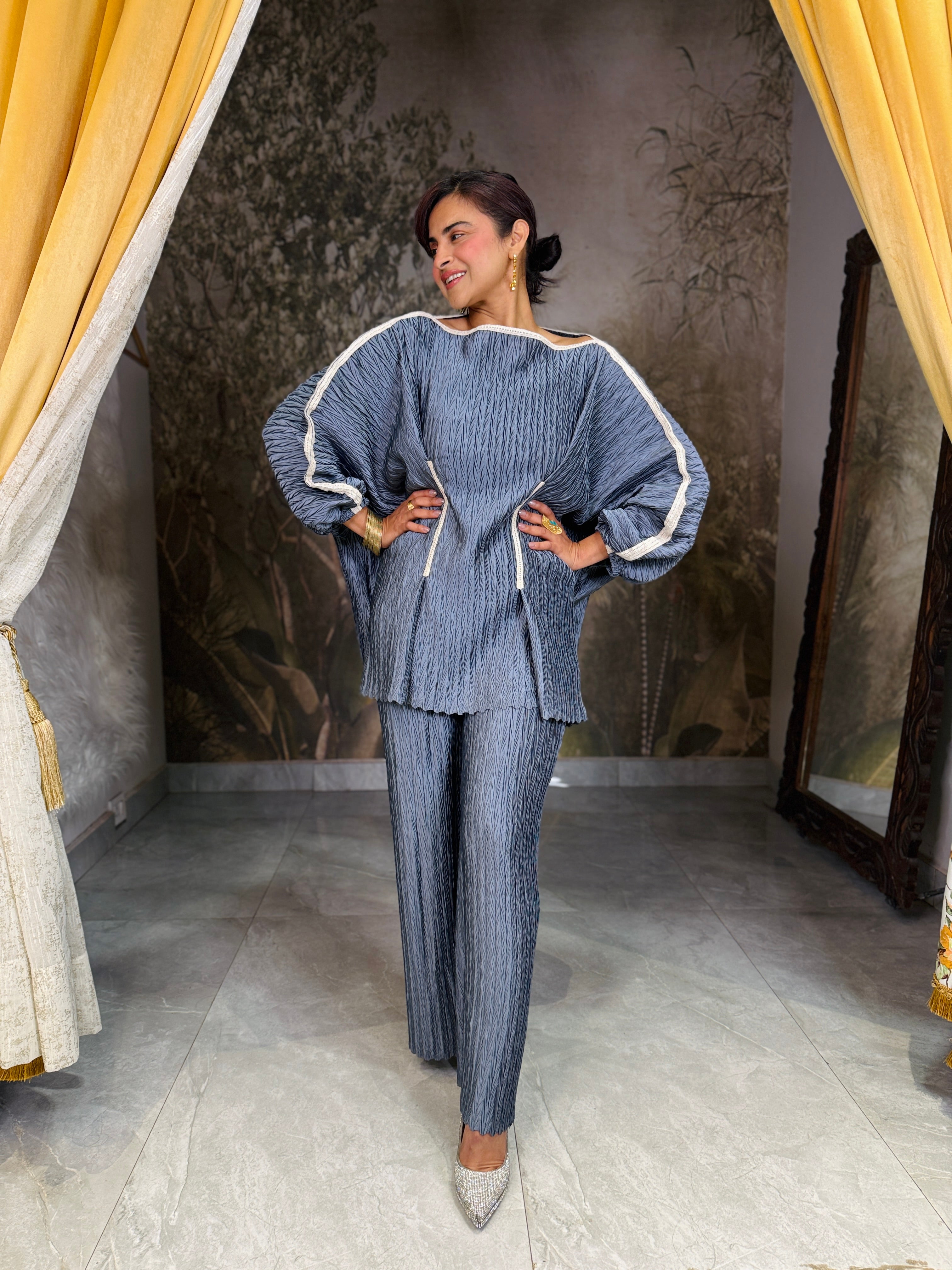 charcoal grey lace coord set diamond pleat