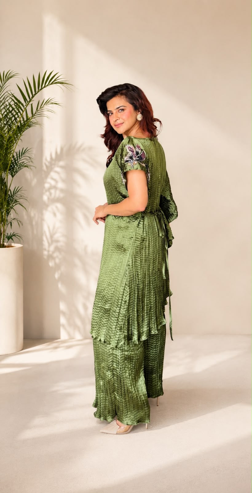Olive Embroidered Pants set in Olive