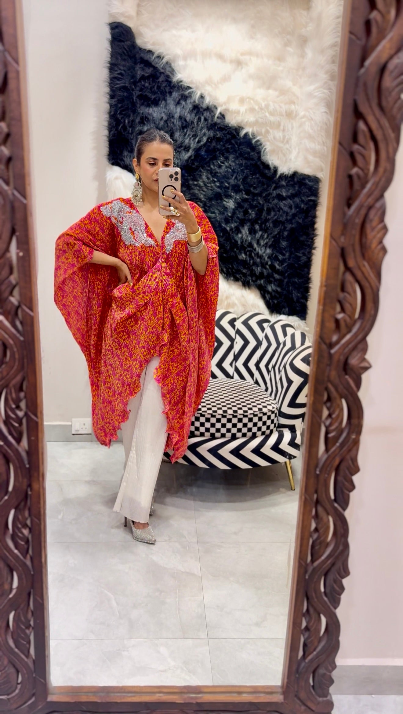 Pink floral V neck embroidered kaftan