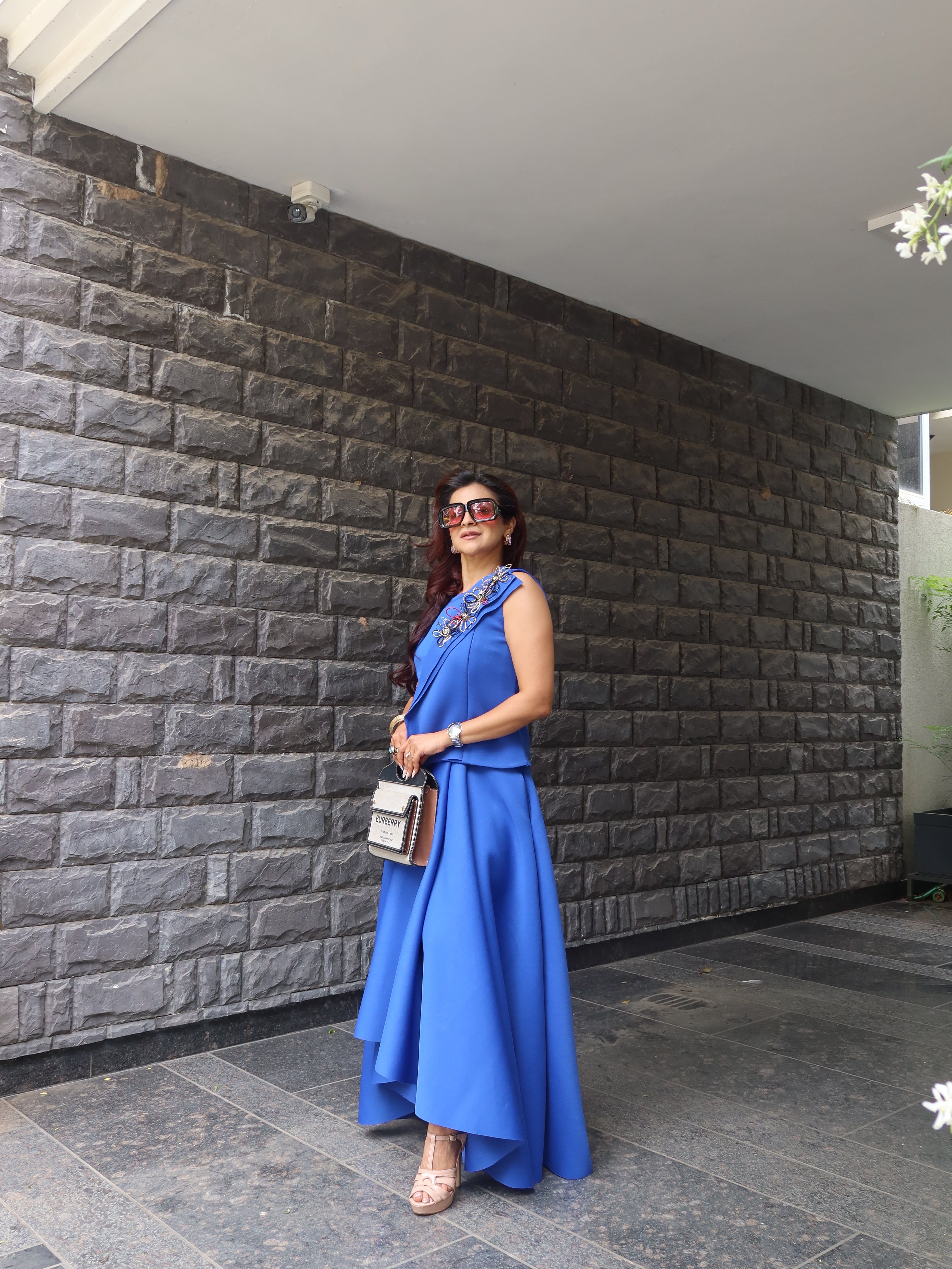 Embroidered Overlay Hi-Low Skrit set in Royal Blue