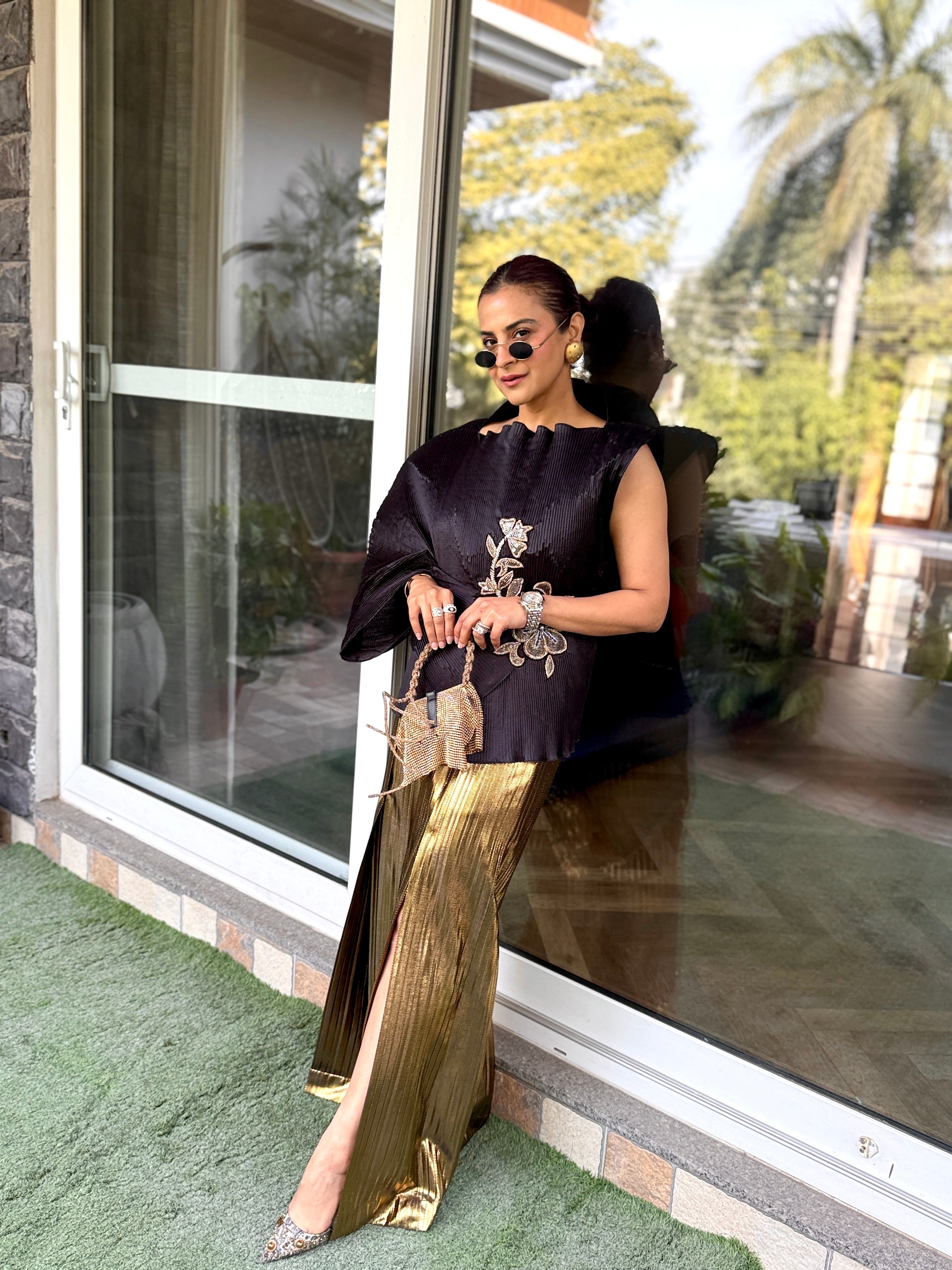 Midnight Embroidered Lunar Bloom Set in Black and Golden