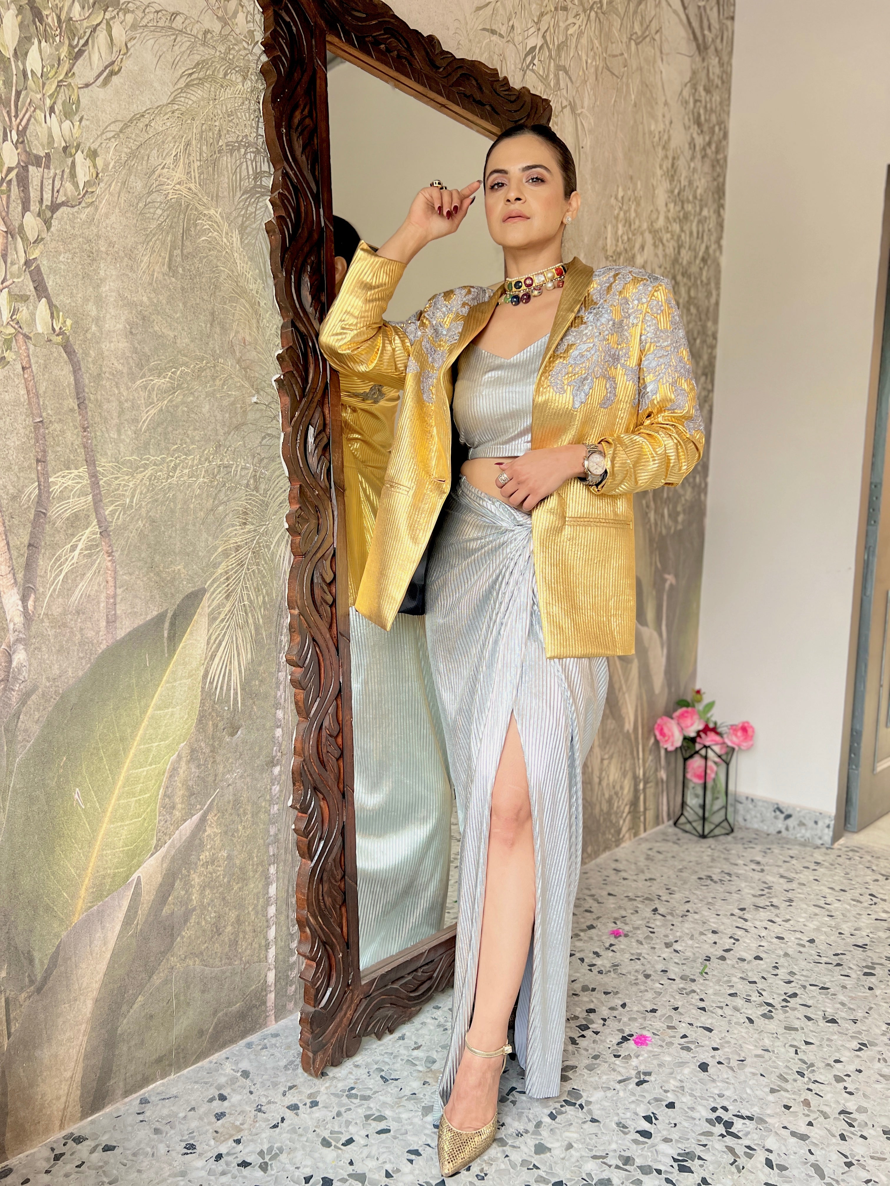 Gold 2024 skirt suit