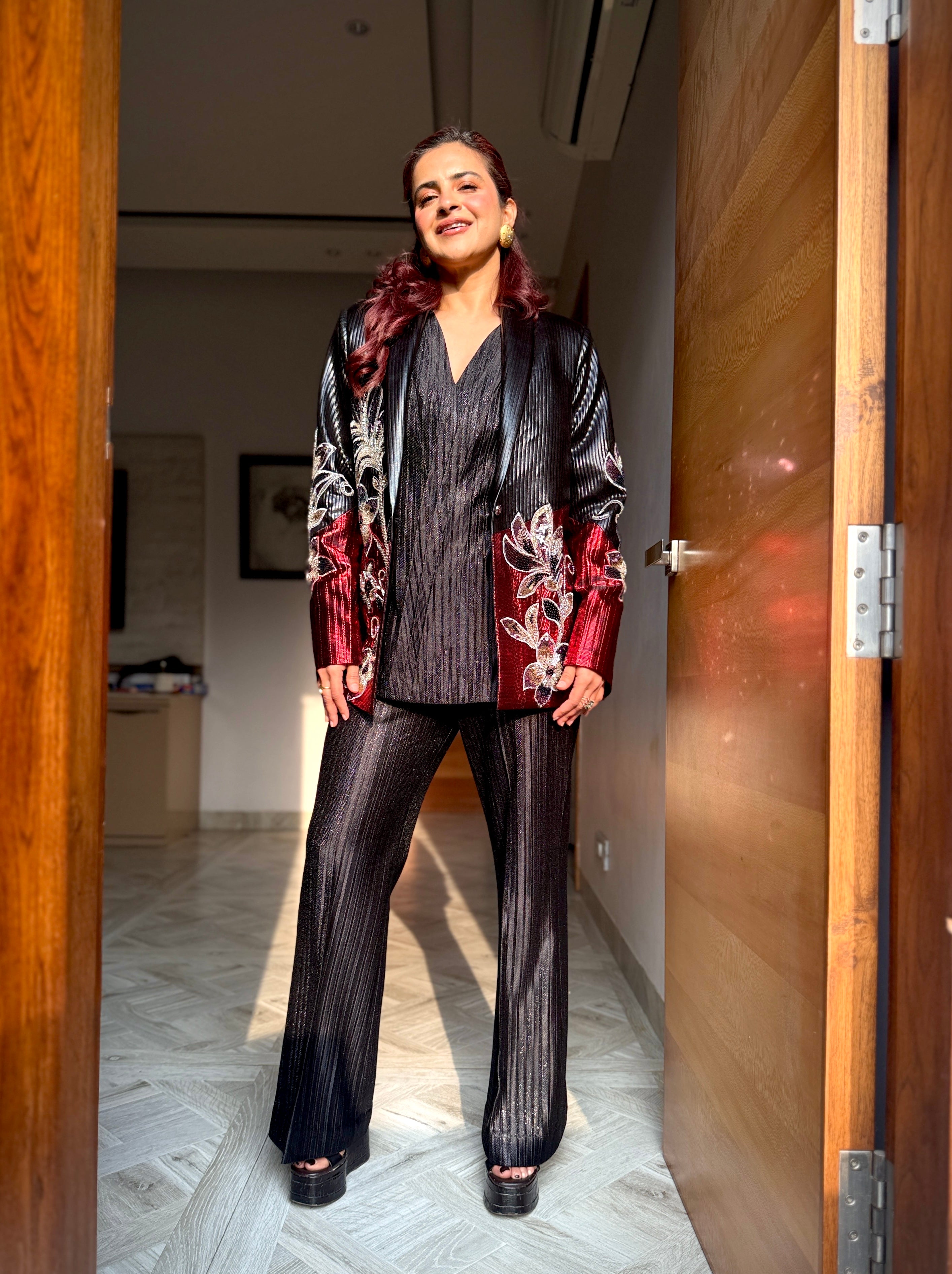 Rouge Obsidian Power Blazer pants set in Red and Black