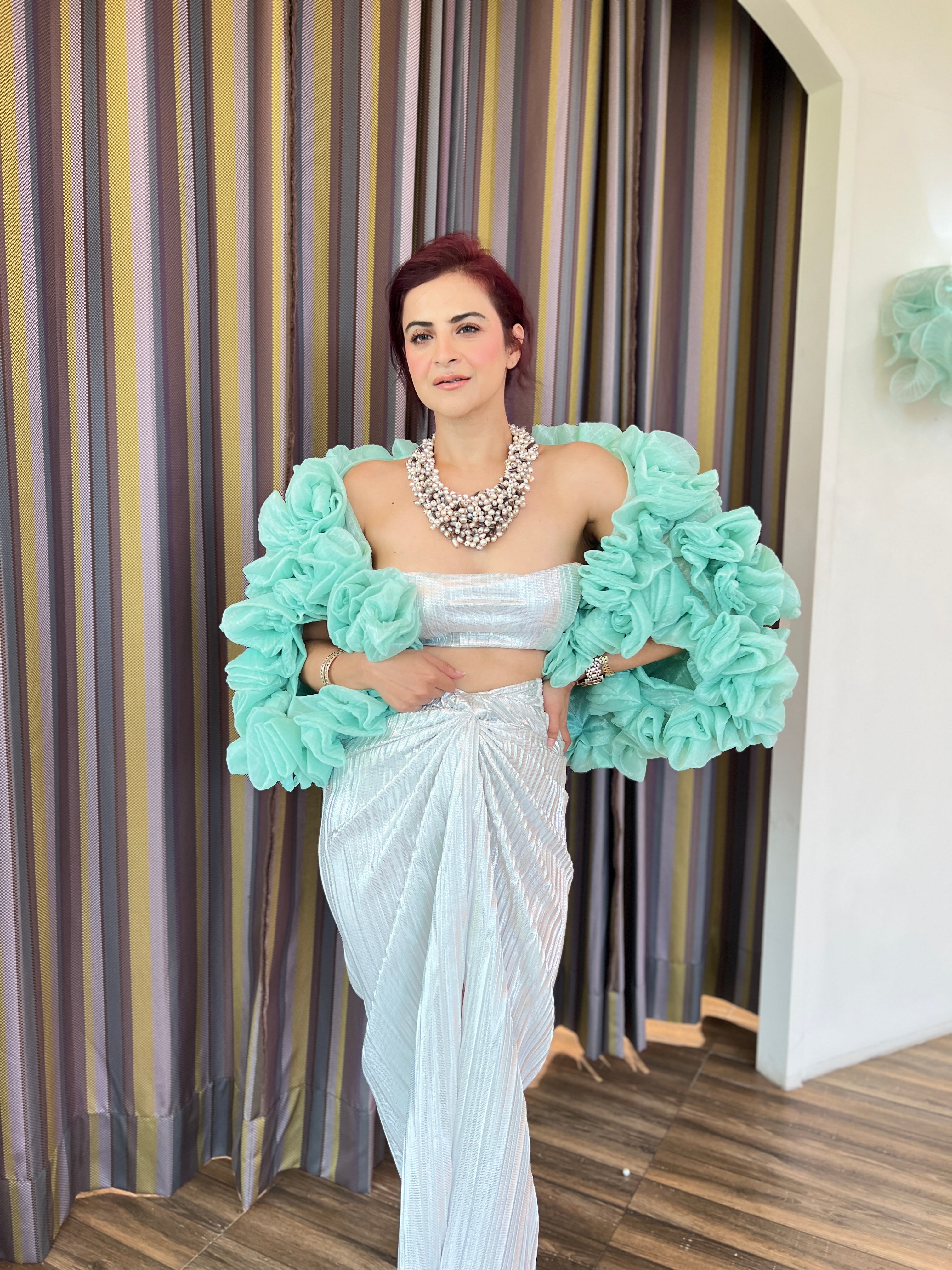 Sea Ripple Cape Set in Dirty blue and Pearl white