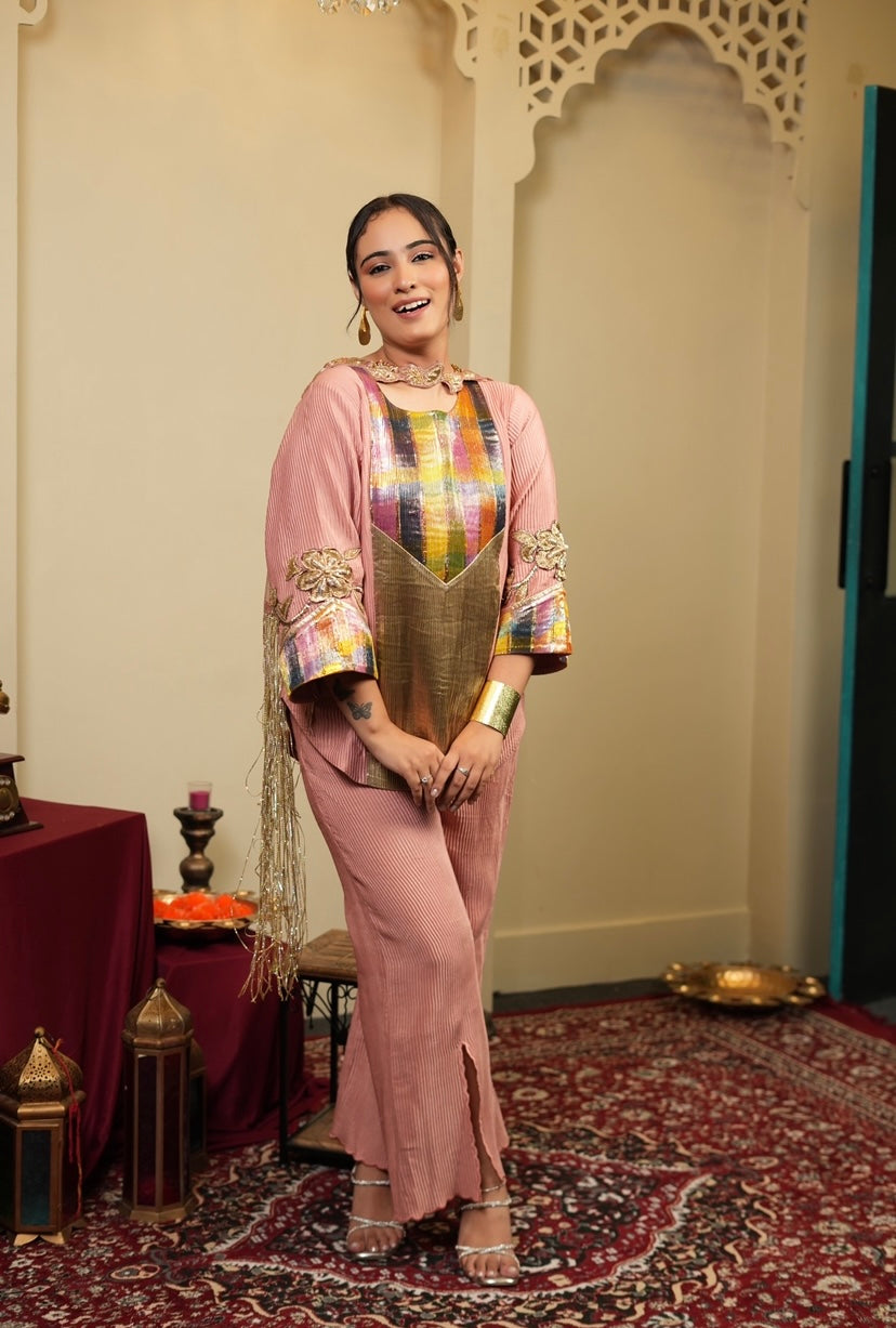 Rose Zari kurta set in Pink