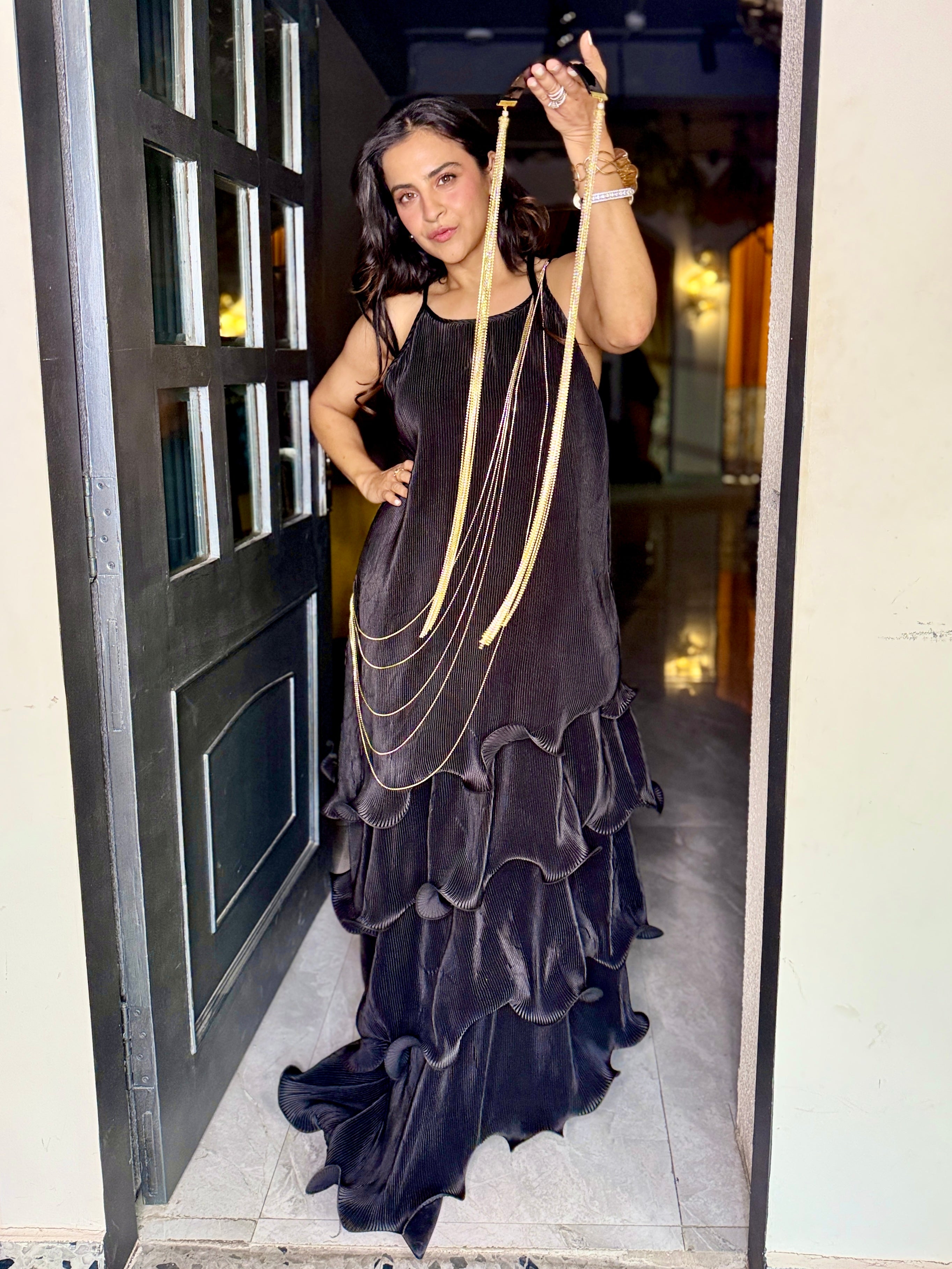 Long ruffle dress in black