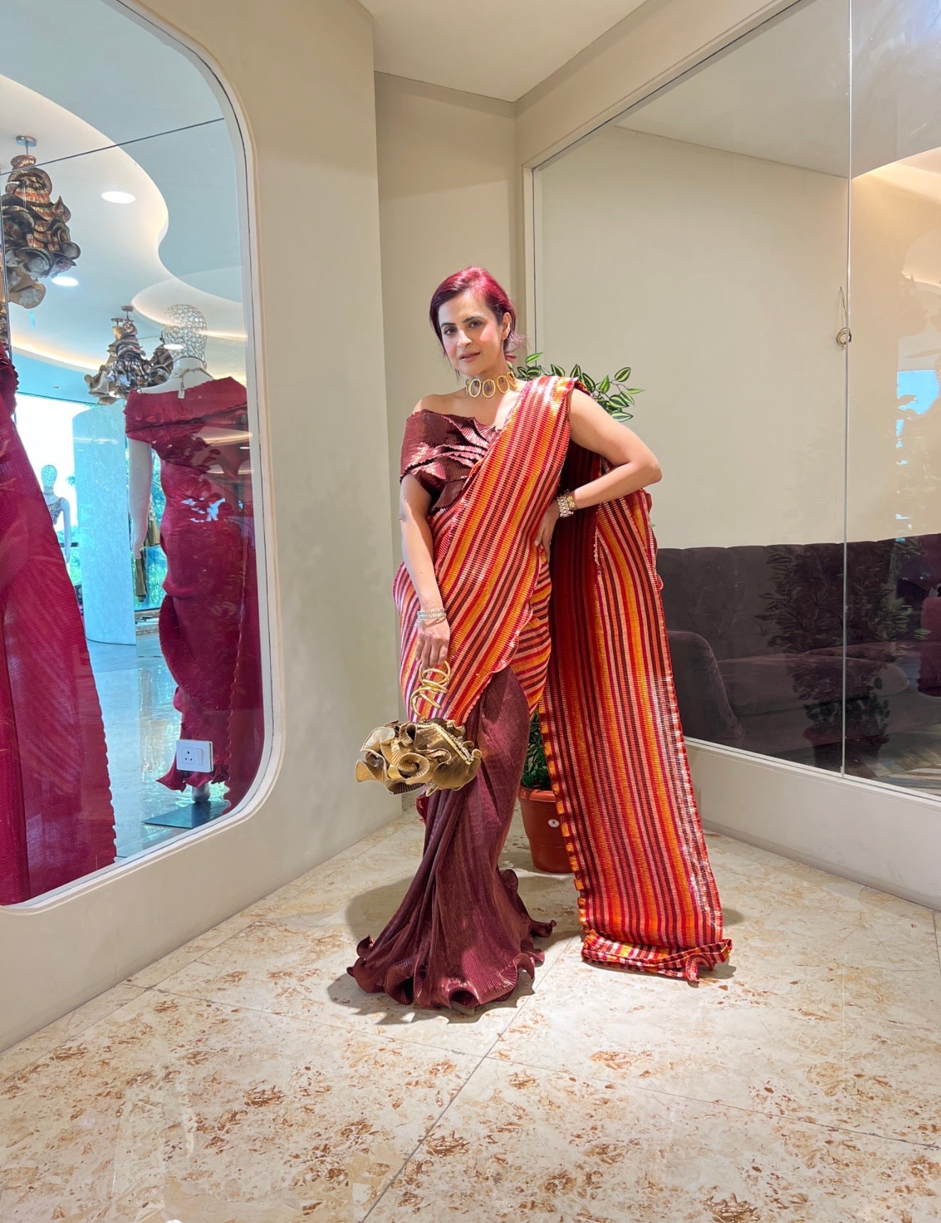 Egyptian Saree in MAROON AND STRIPES COLOR BLACK . Shimmer silk