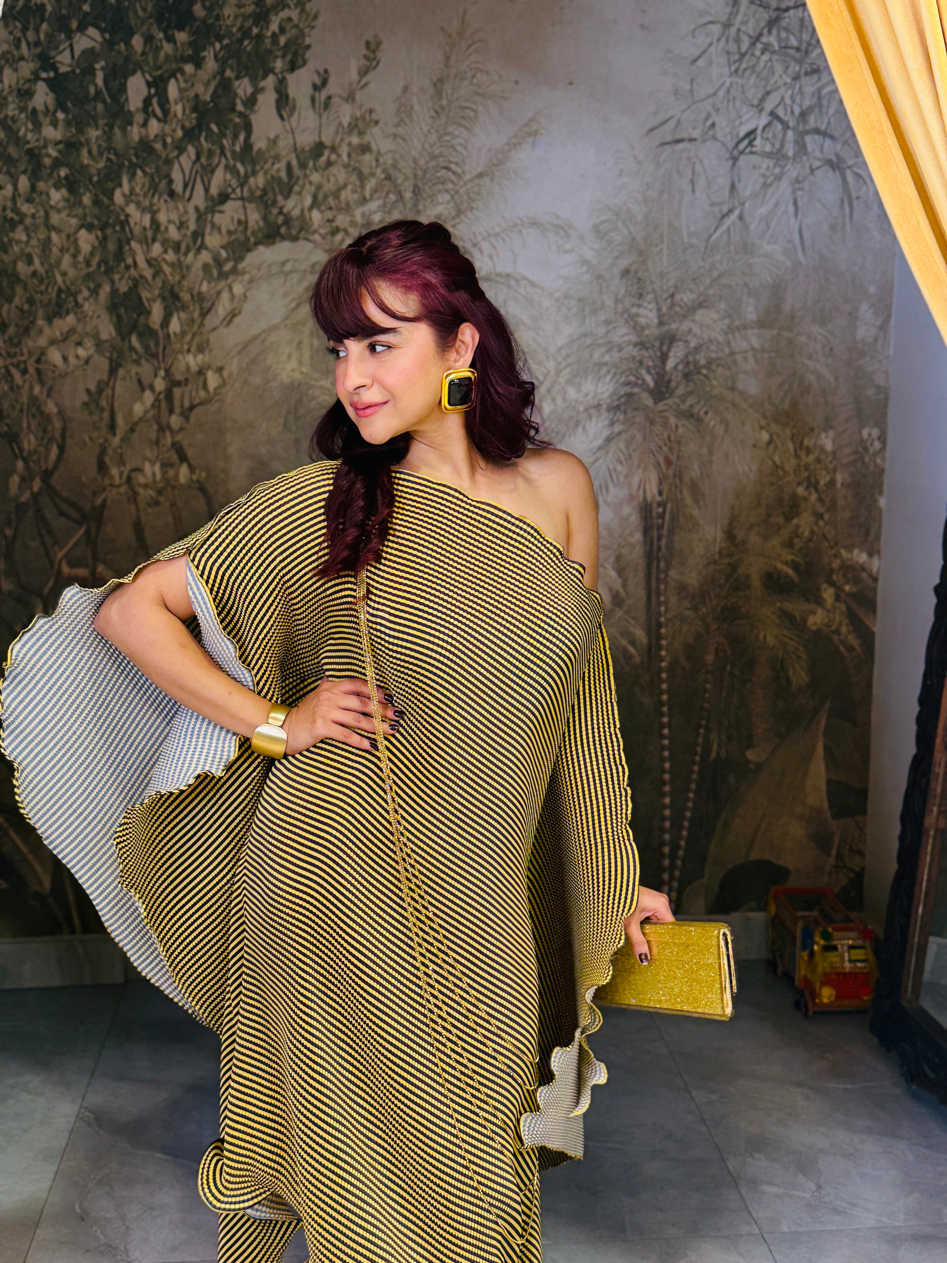 Yellow stripe hype  chain kaftan