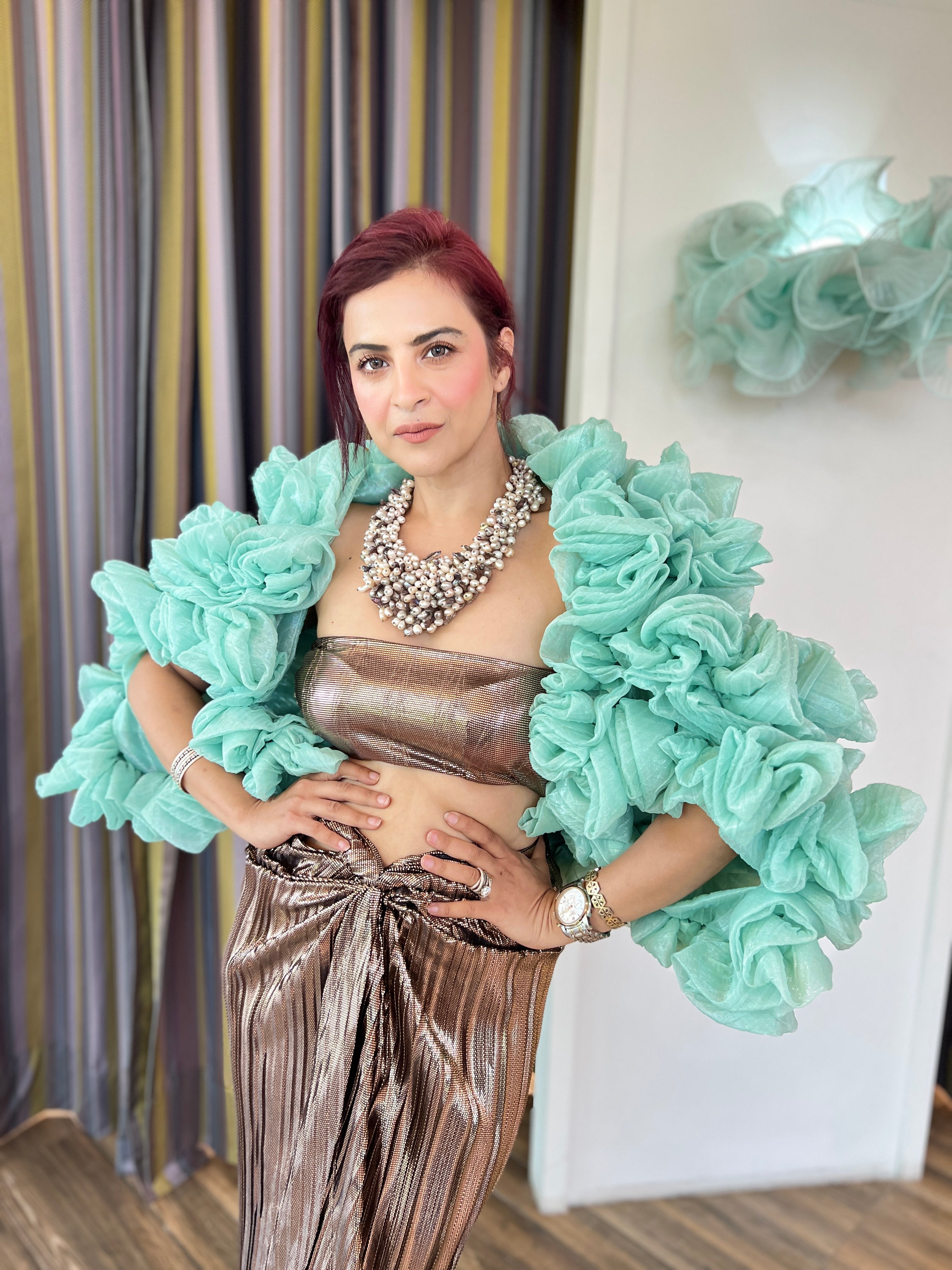 Sea Ripple Cape  in Dirty blue