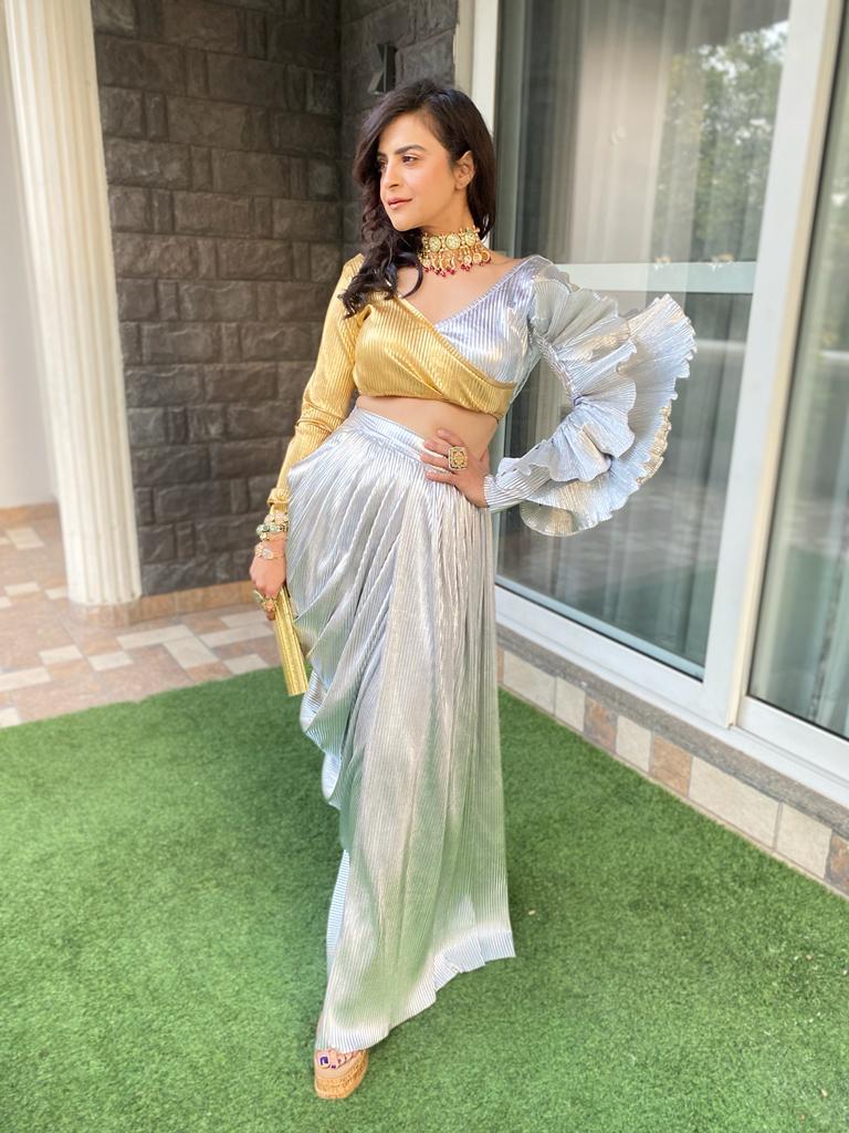 leather Saree silver and gold colour