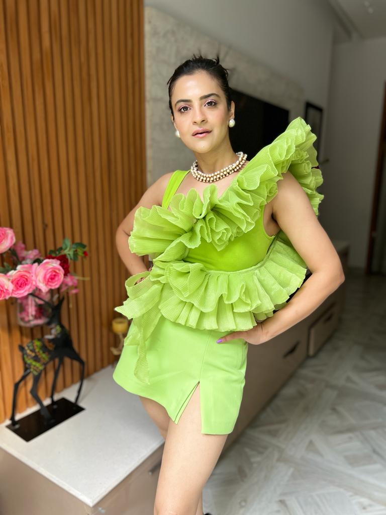 Ruffle Dreams in Green