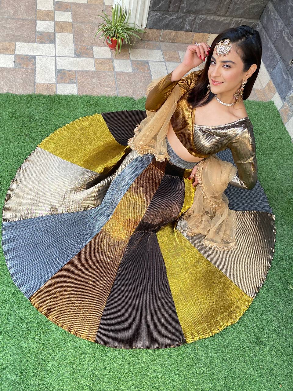 Earthy Lehenga with Half and Half Blouse